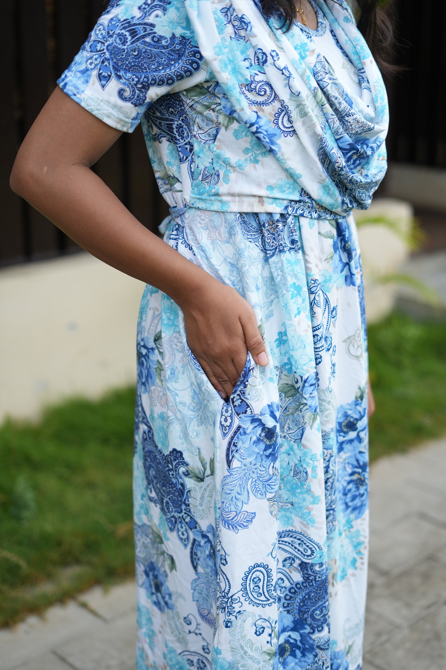 Dupatta Zipless Maternity with Bluish Design