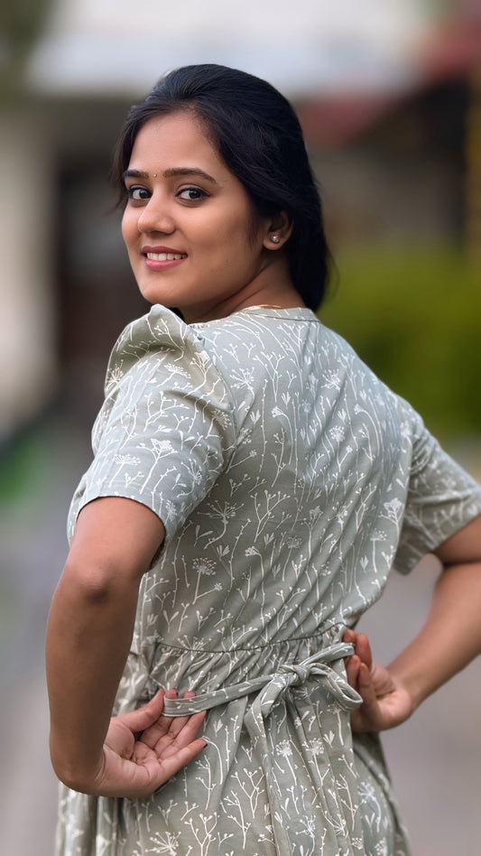 Green Petaline (ZIPLESS MATERNITY)