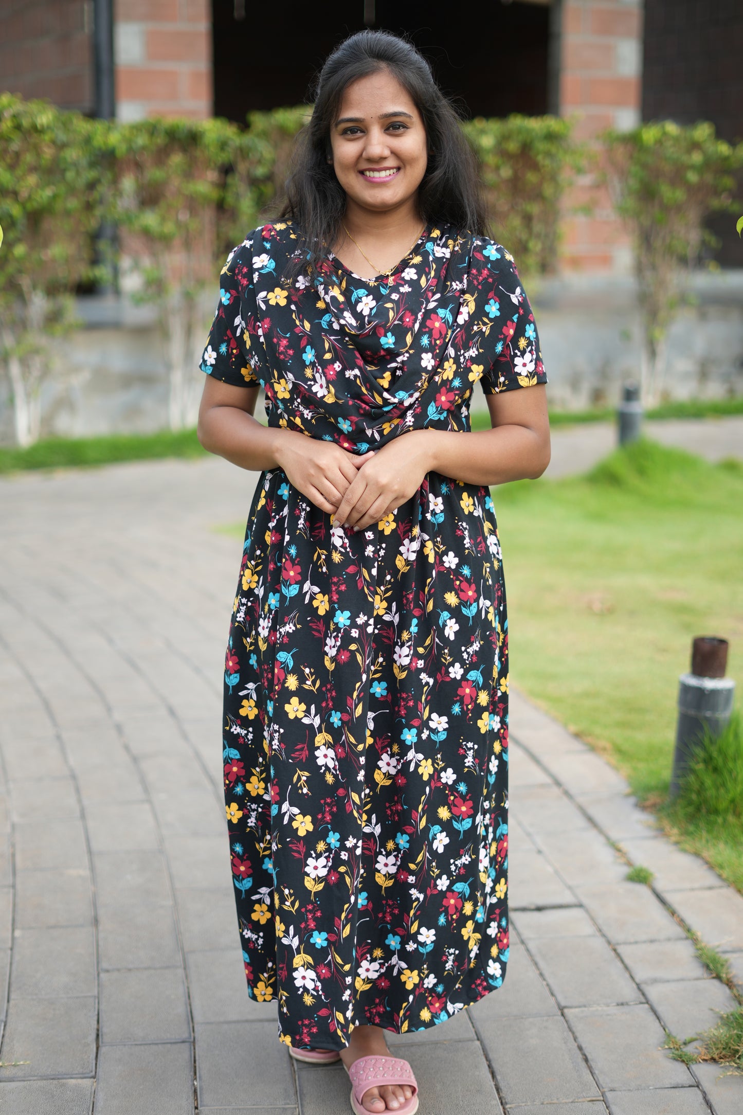 Dupatta Zipless Maternity with Floral Black