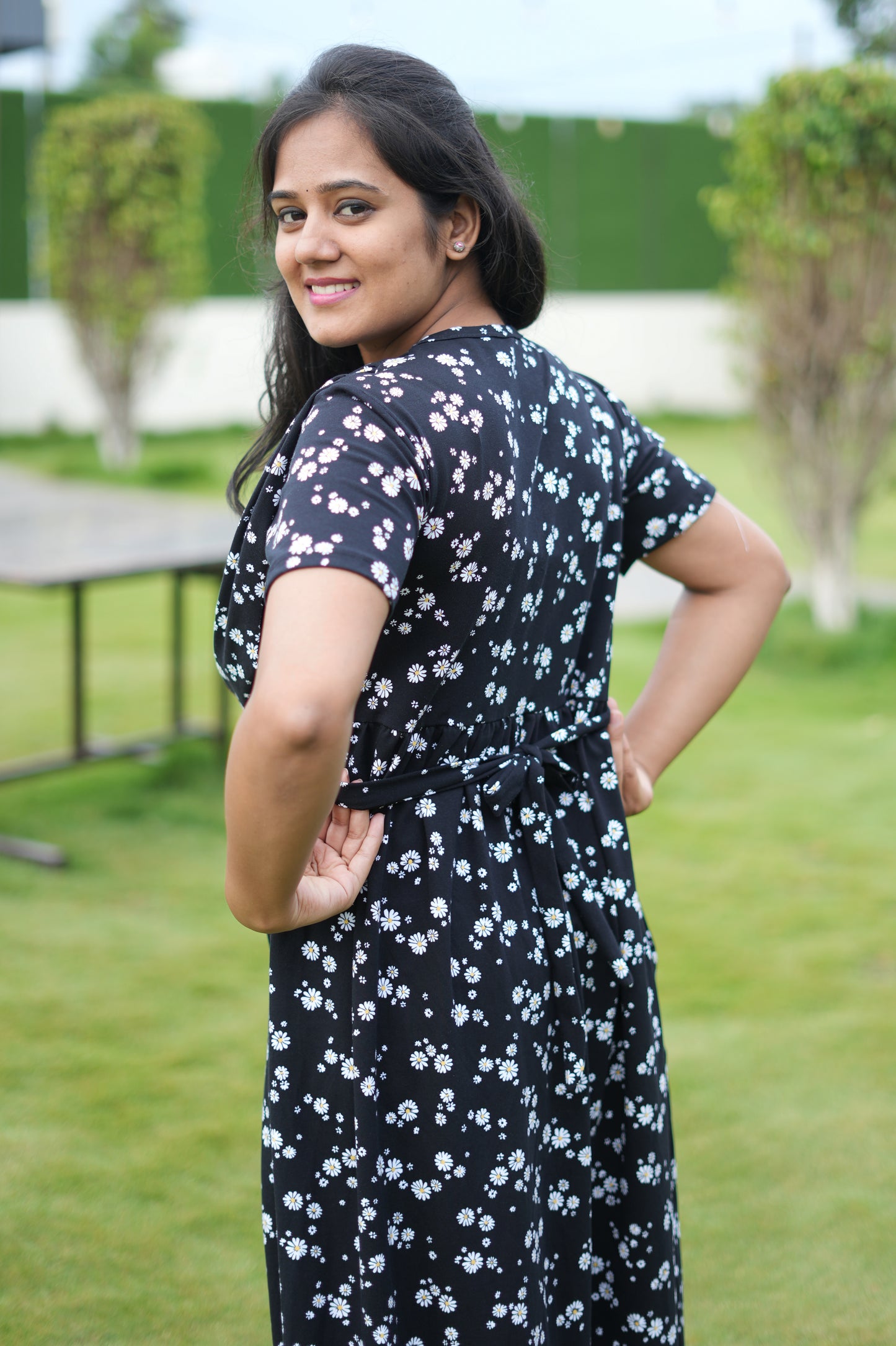 Dupatta Zipless Maternity with Blackie Flower