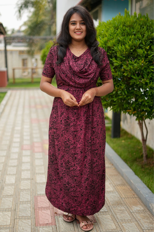 Crimson Charm (Zipless Maternity Shawl)