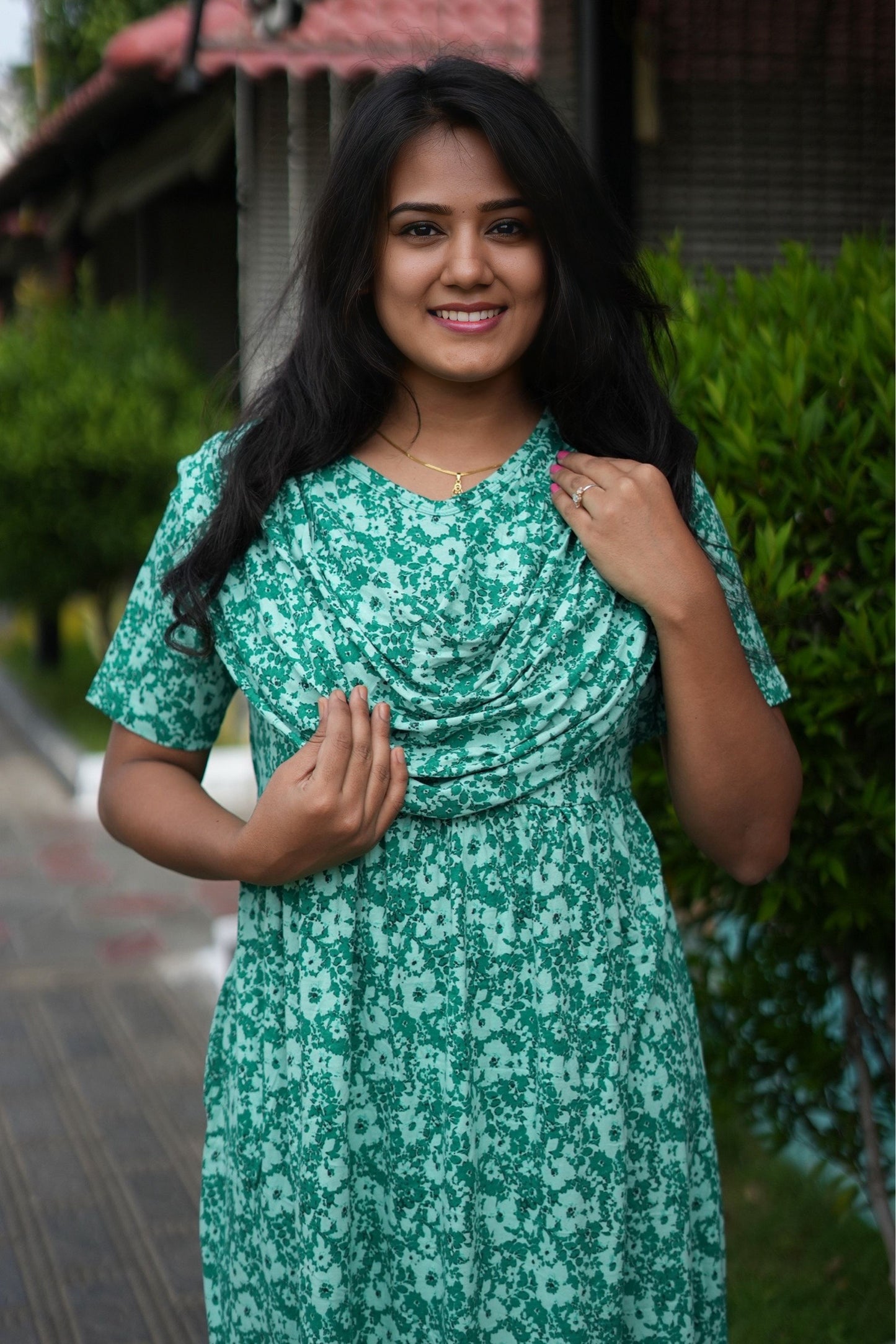 Non Maternity Shawl (Azurelle)