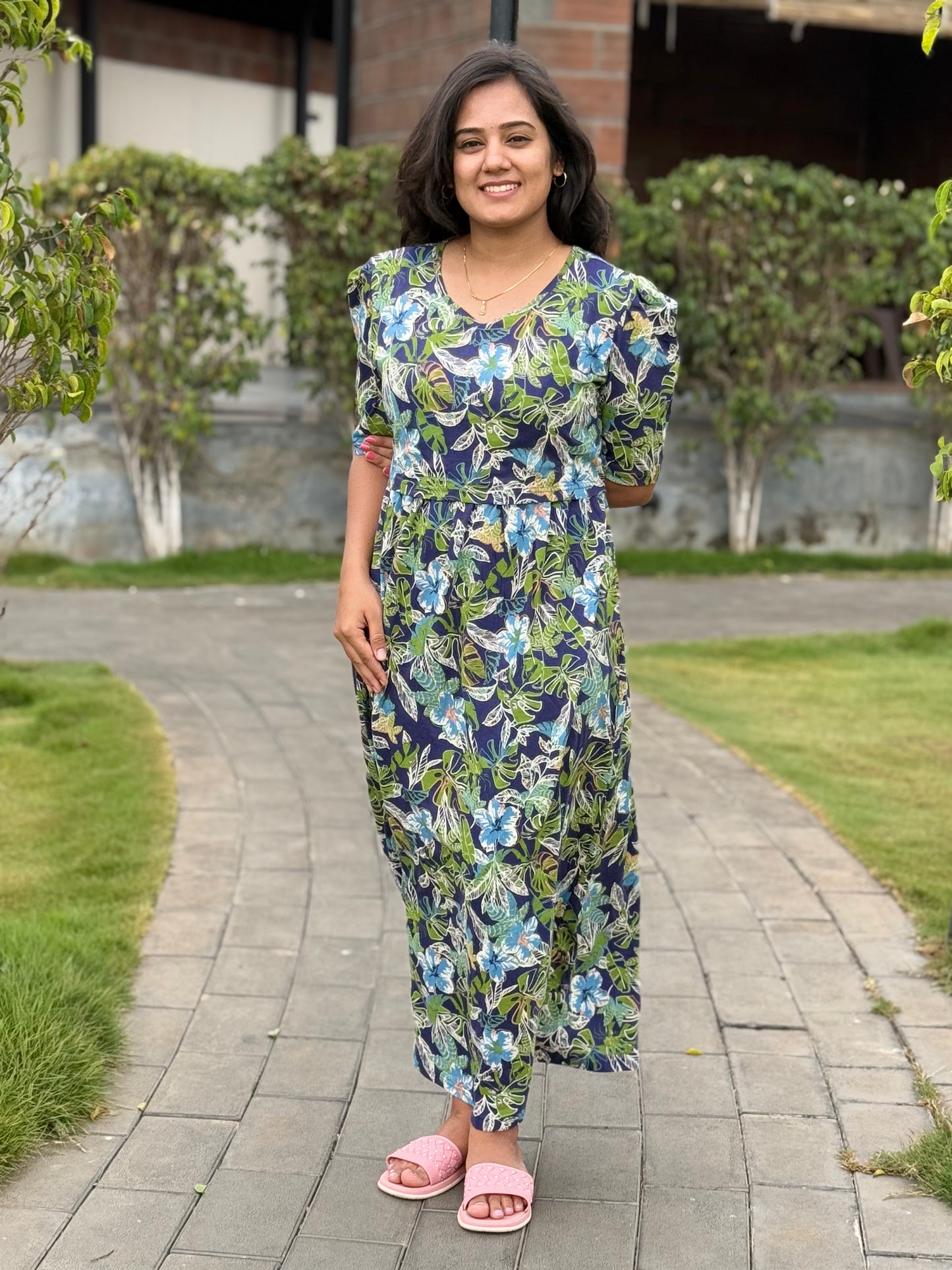 Zipless Maternity Puff with 3/4th Sleeve Floral Greenish Navy