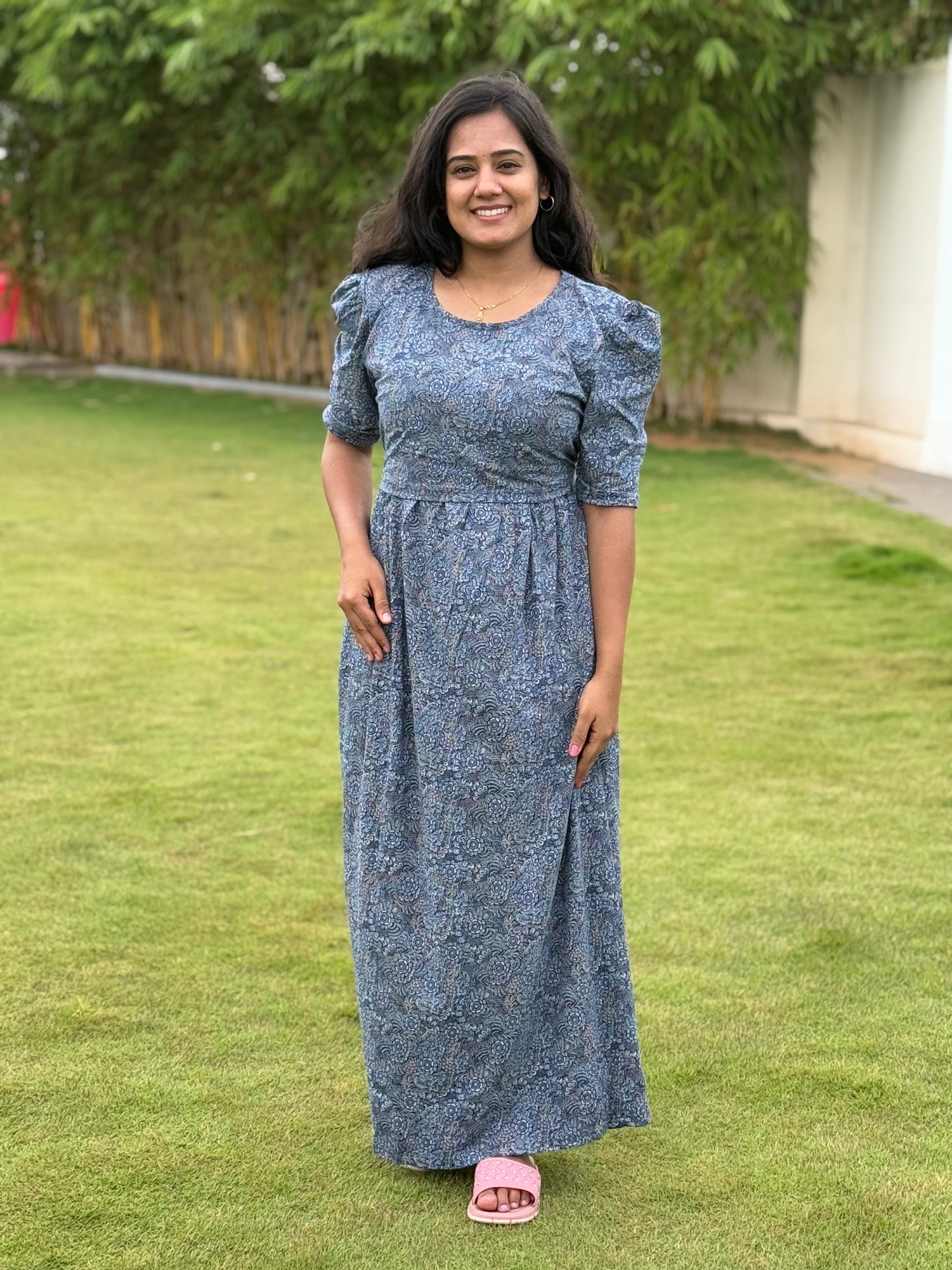 Zipless Maternity Puff with 3/4th Sleeve Maxi Navy Round Design