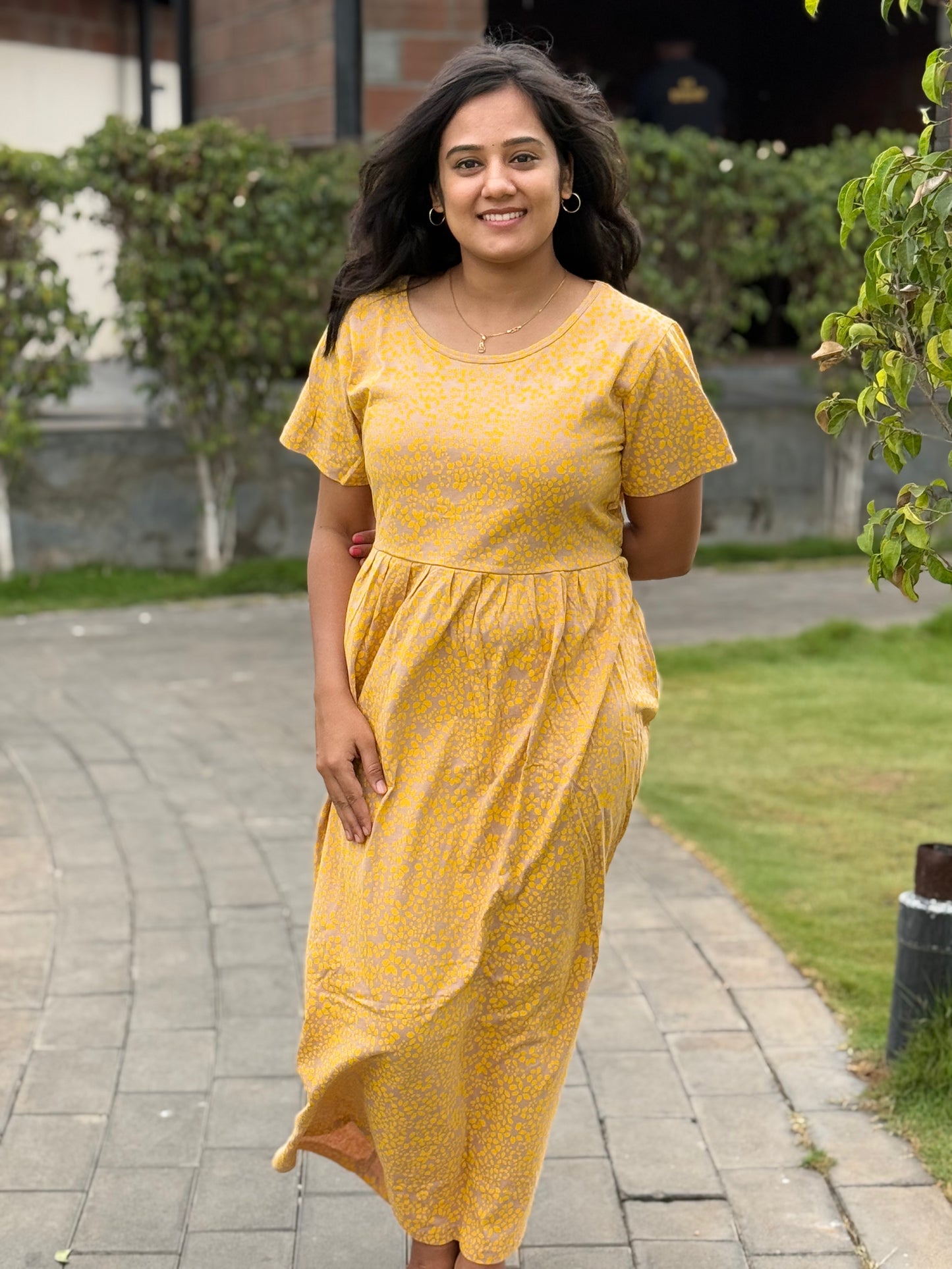 SOFT COTTON MAXI WEAR WITH YELLOW DYE