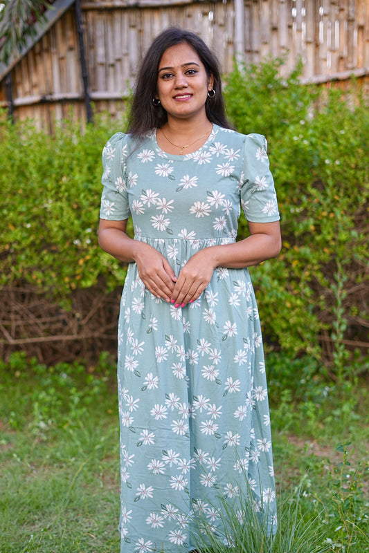 PUFF TYPE MAXI COTTON LOUNGE WEAR WITH FLORAL GREEN