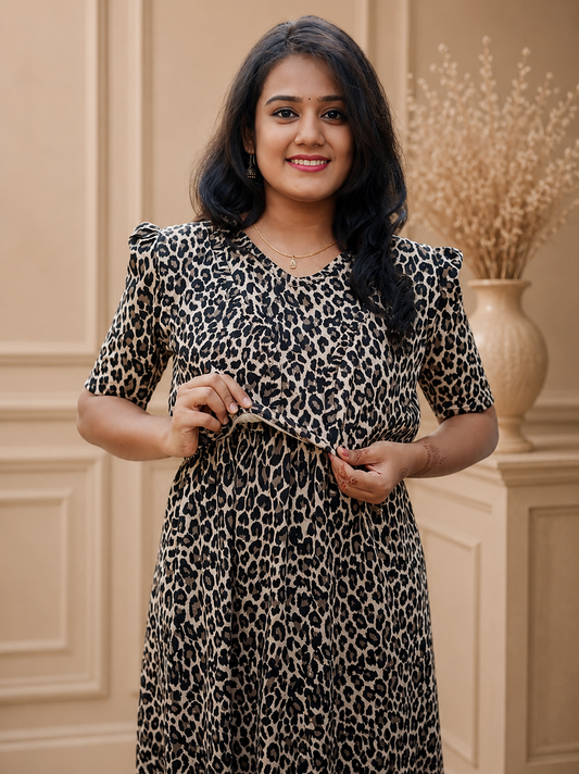 MATERNITY ATTACHED COAT (Wild Elegance)
