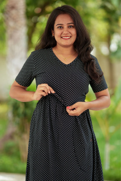 Pre Book - Black Elegance (ZIPLESS MATERNITY)