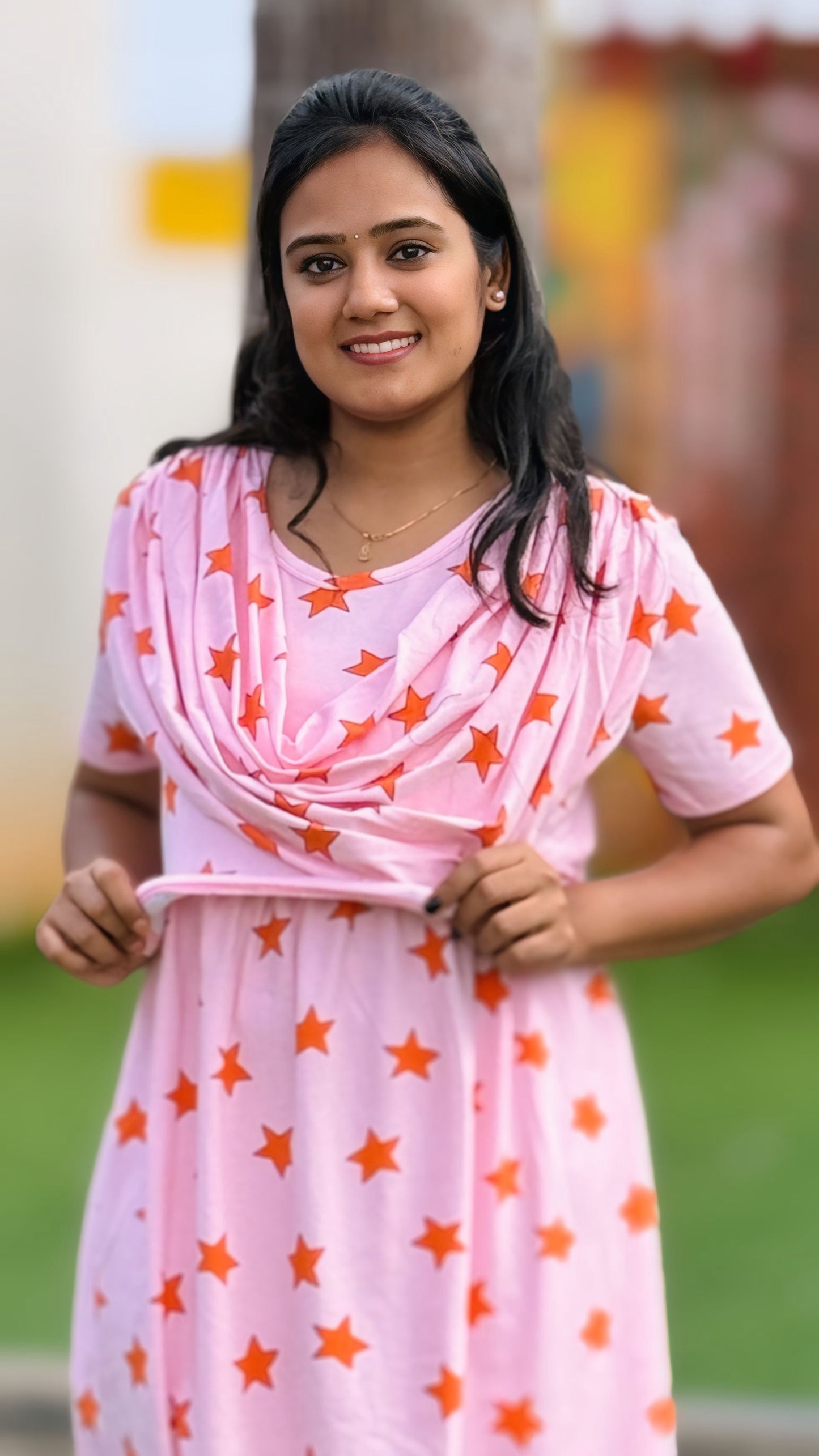 Pinky Star (Zipless Maternity Shawl)