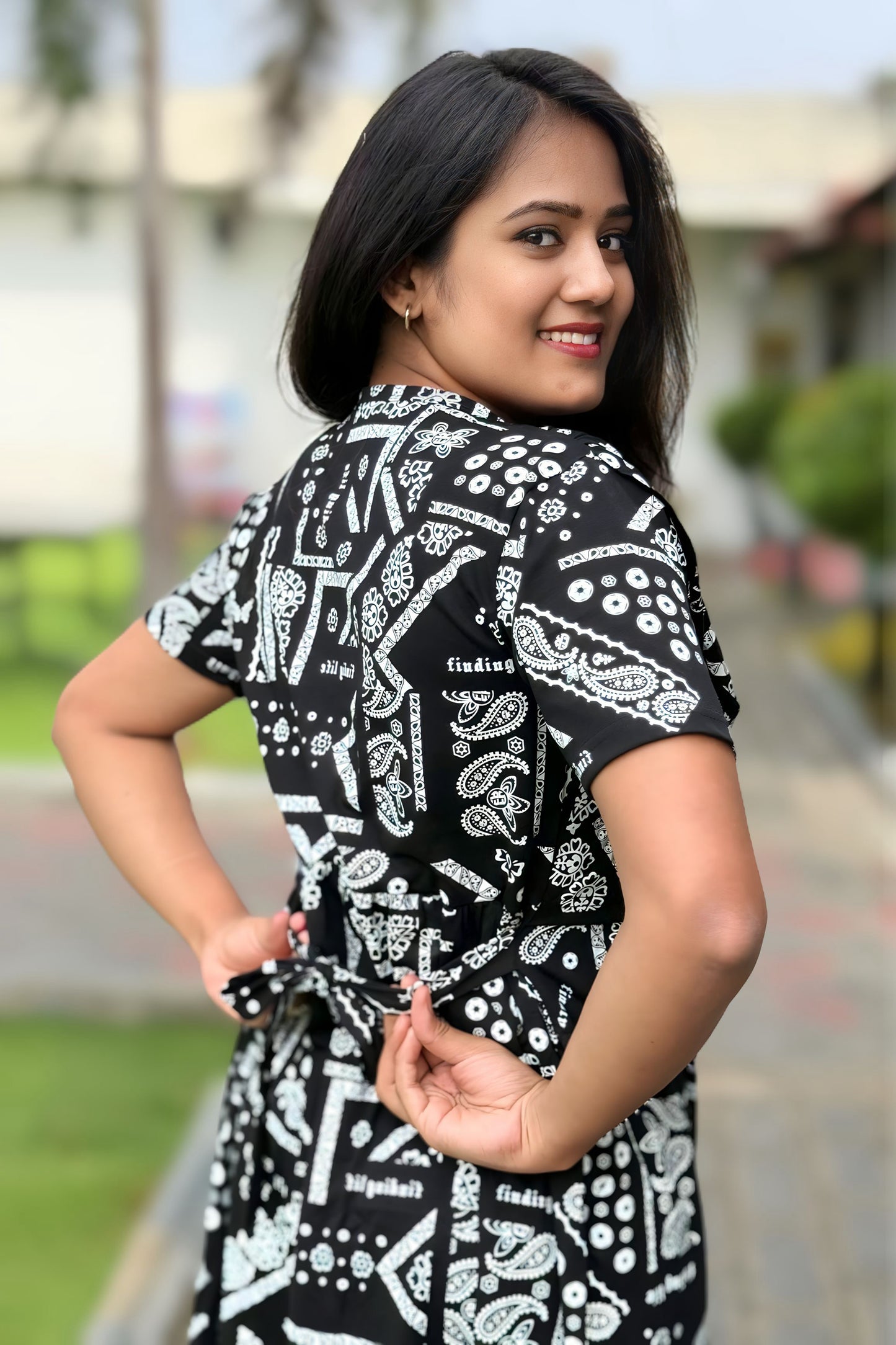 Comfyra (Zipless Maternity Shawl)