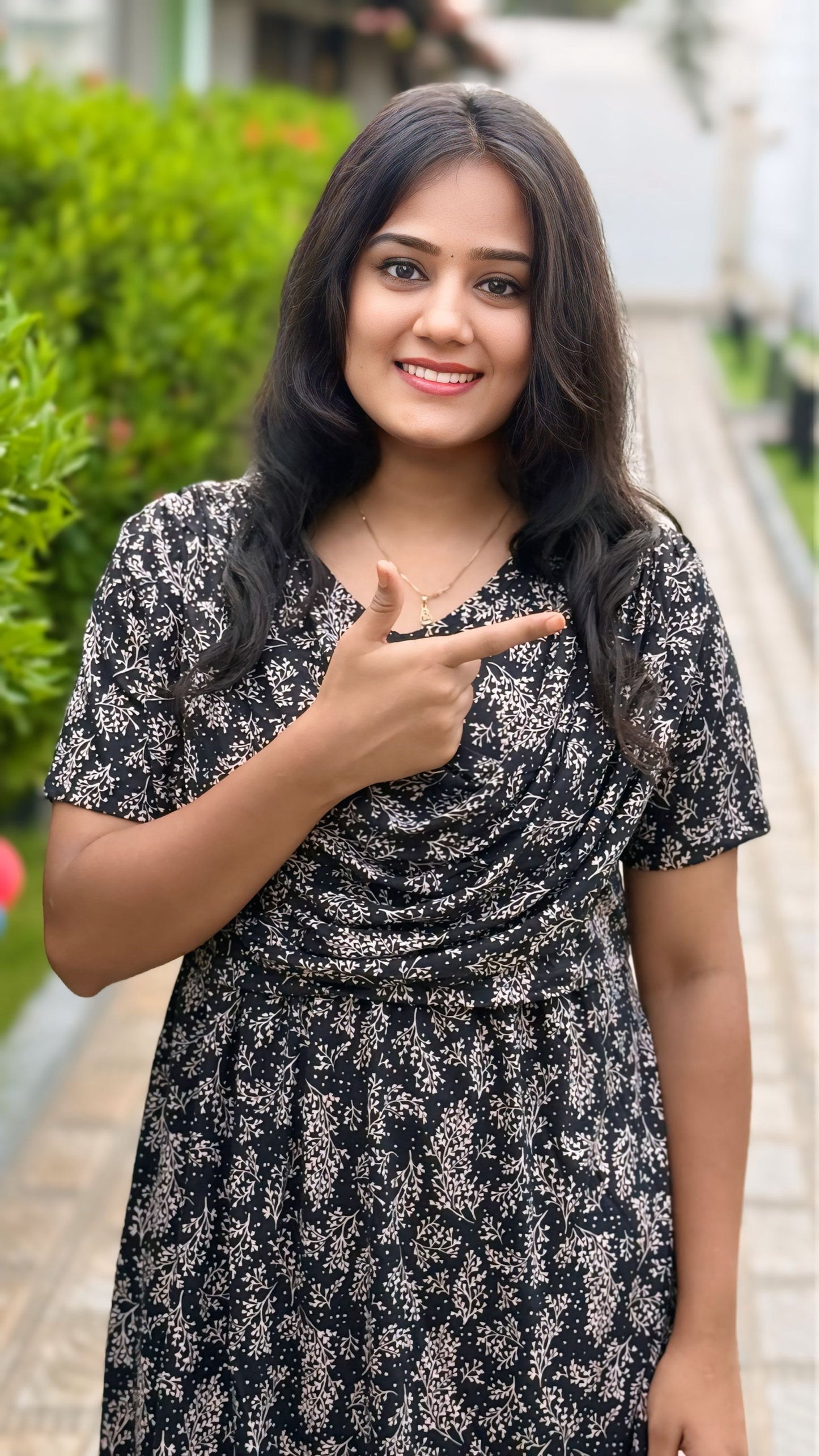 Classora (Zipless Maternity Shawl)