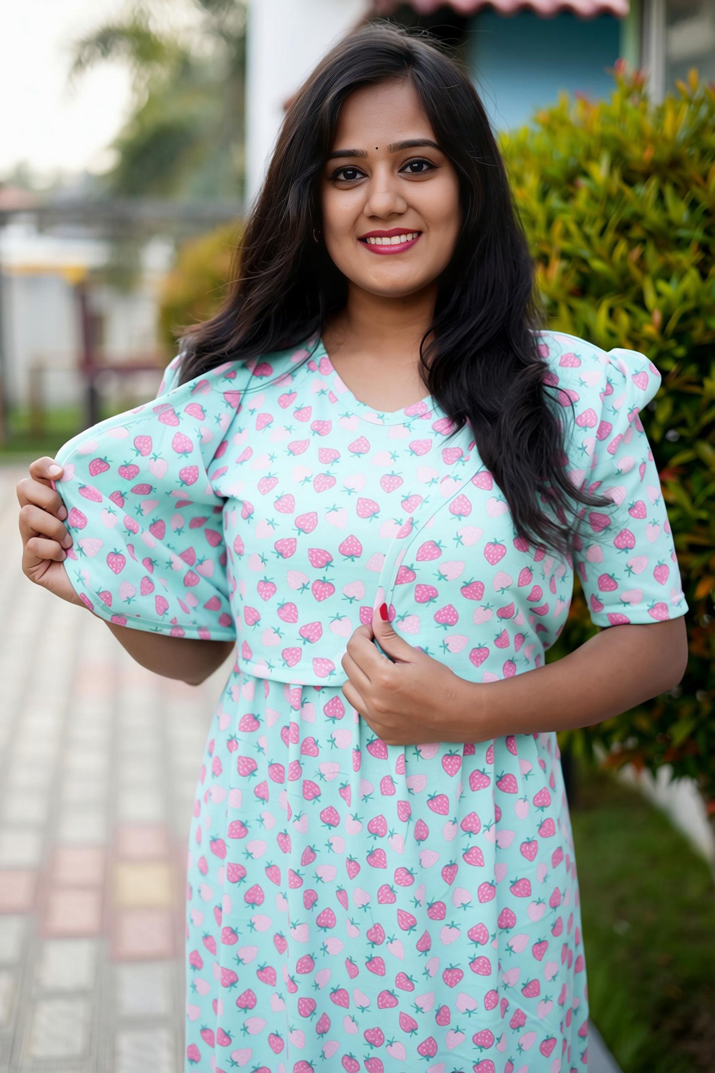 MATERNITY ATTACHED COAT (Berry)