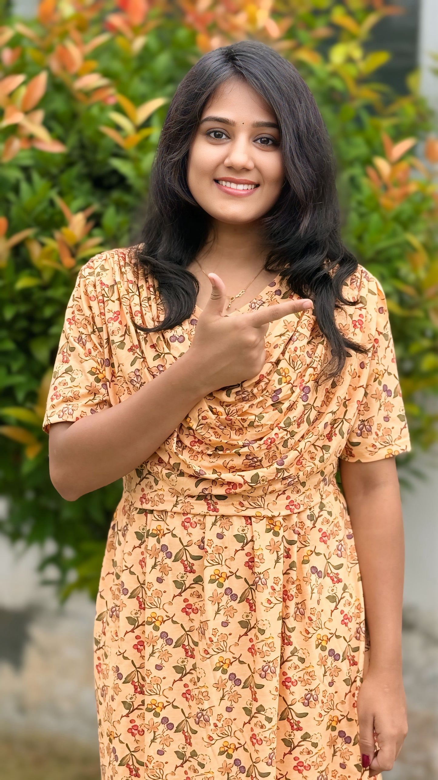 Vionna (Zipless Maternity Shawl)