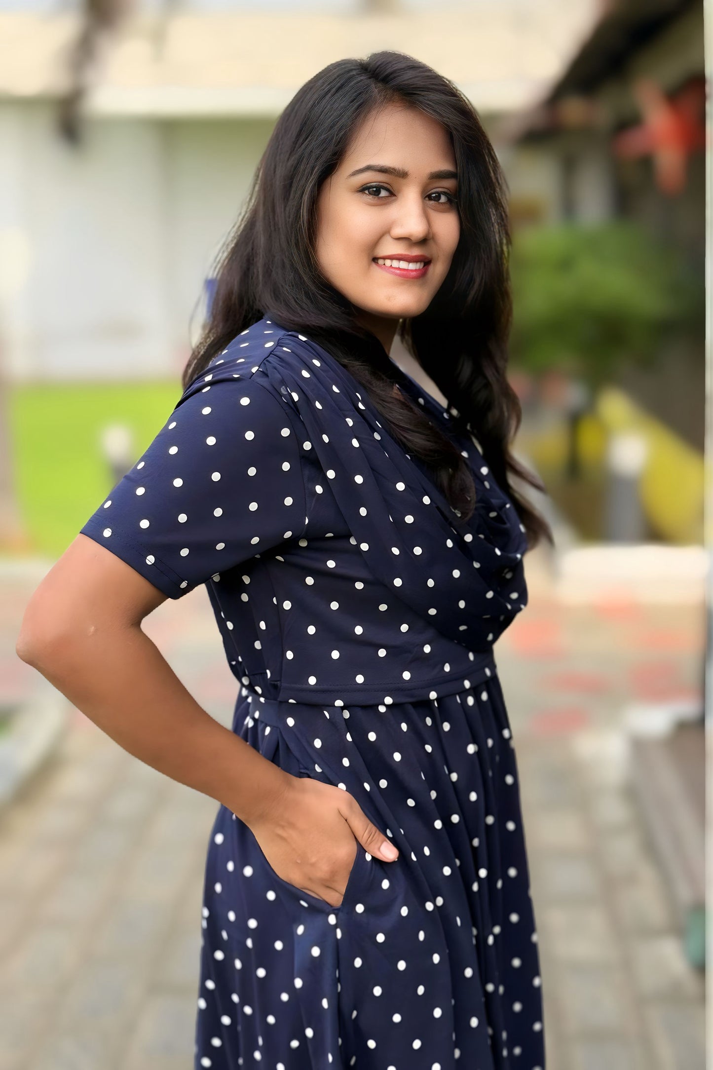 ChicEase (Zipless Maternity Shawl)