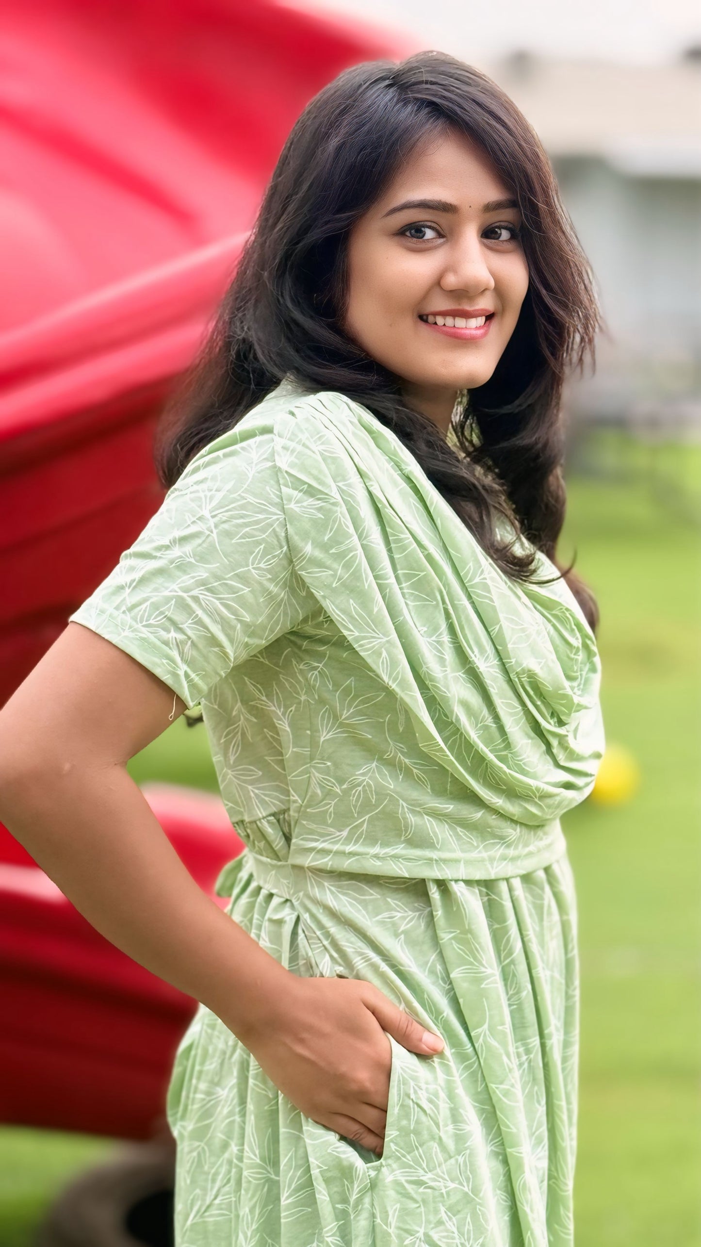 Mild Floral Green (Zipless Maternity Shawl)