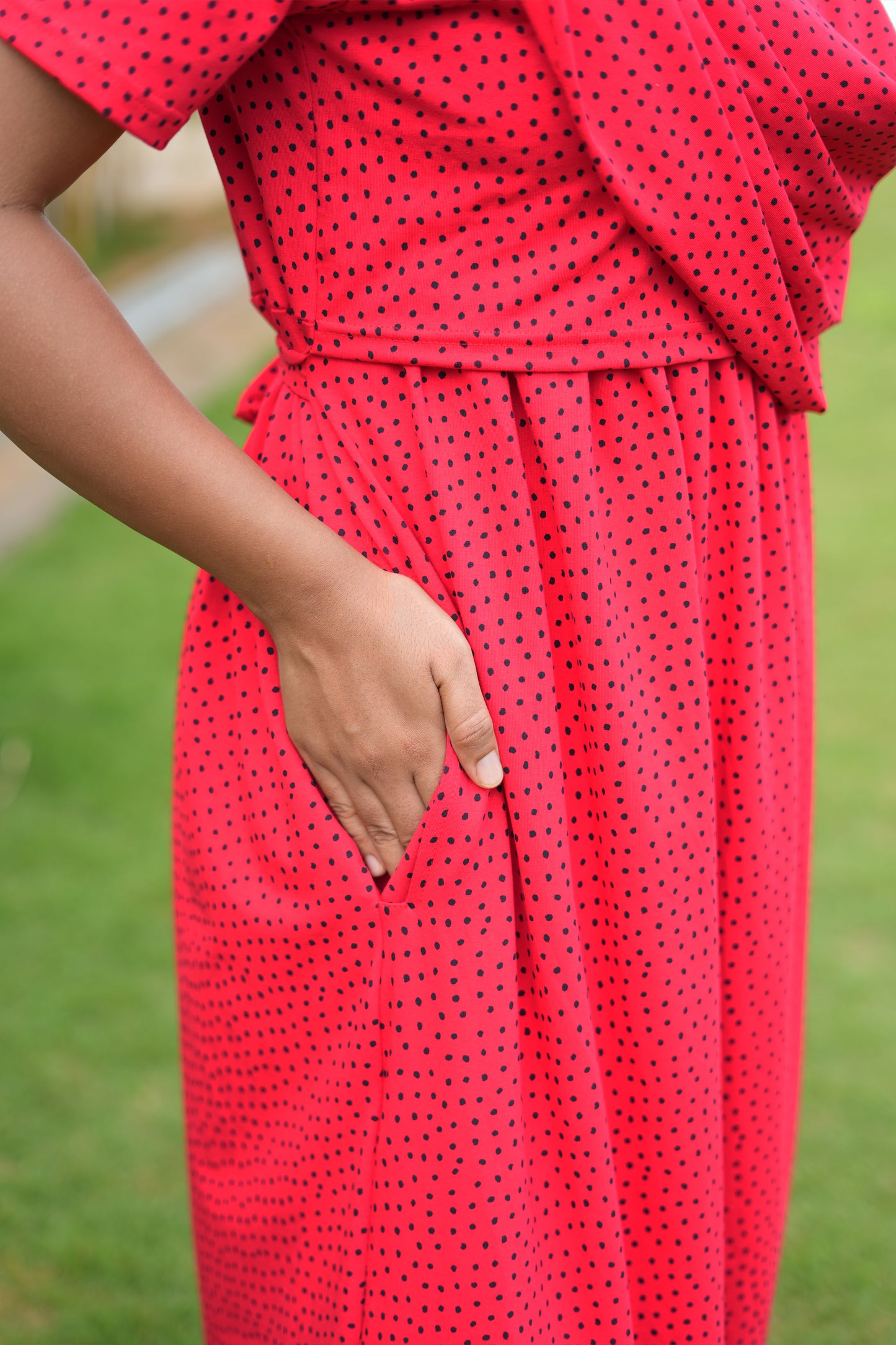 Dupatta Zipless Maternity with Redish Dot