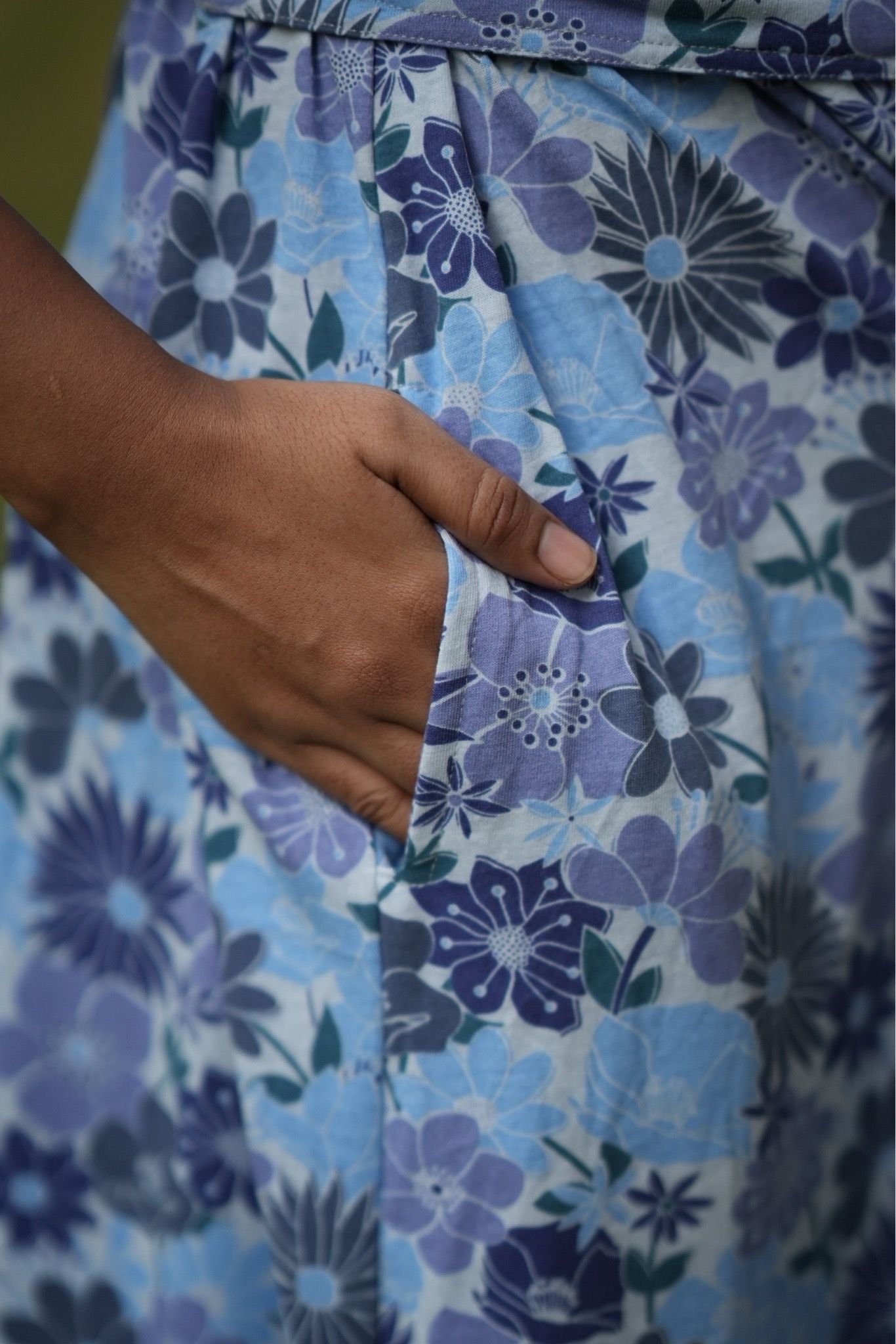 Pastel Garden (Feeding Cover)