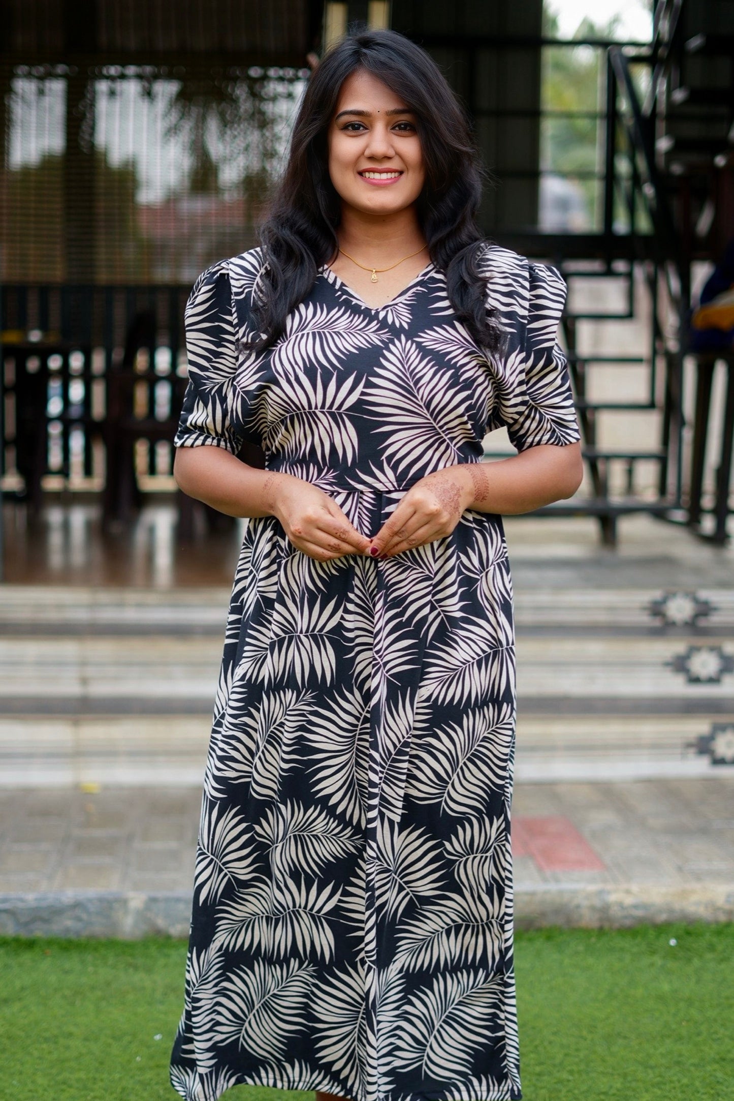 Palm (Feeding Cover)