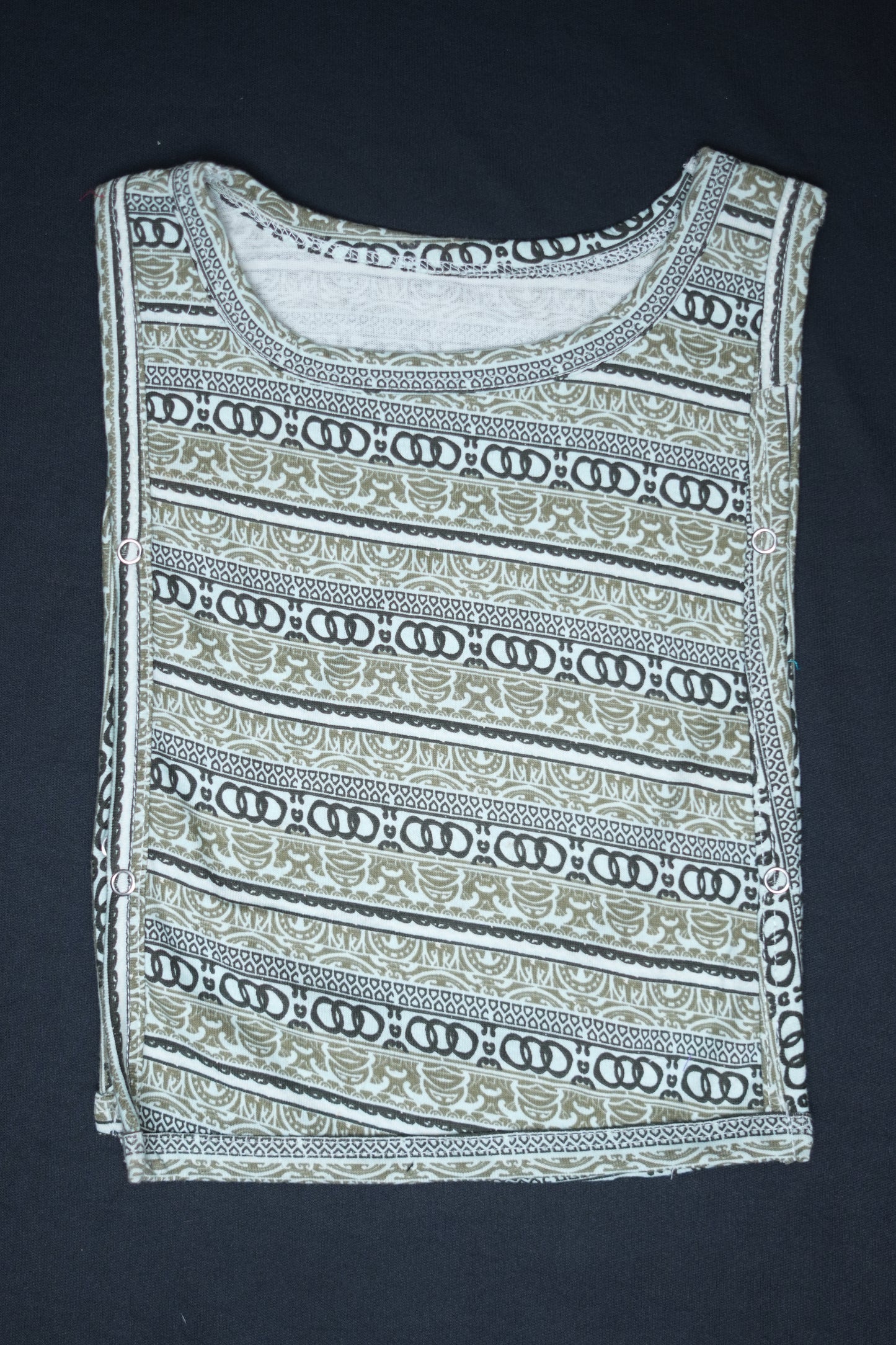 Side Button (0-3M)