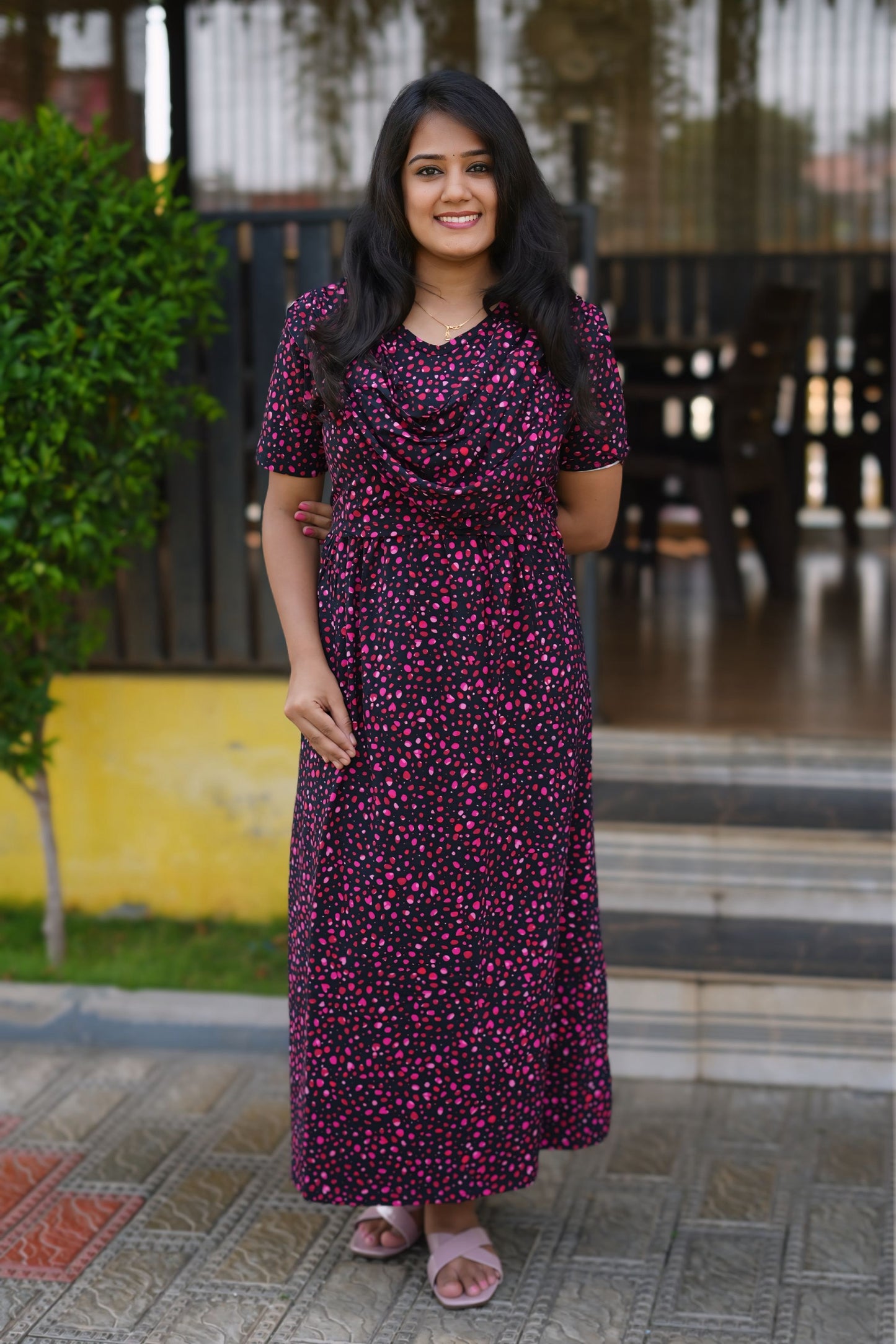 VivaDots (Zipless Maternity Shawl)