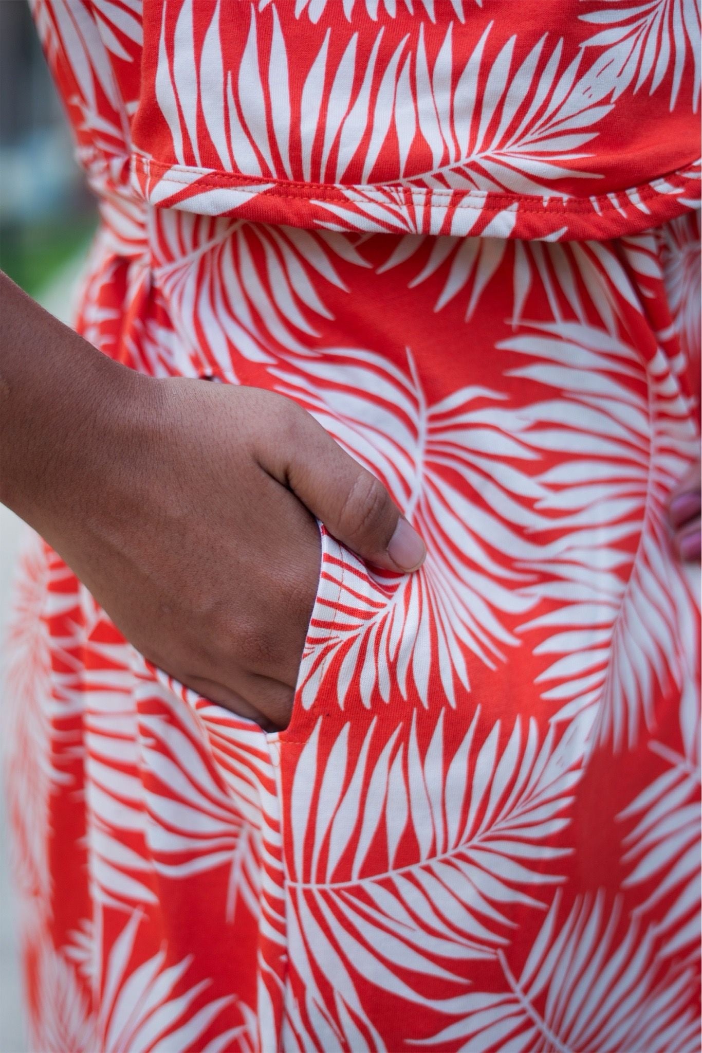 MATERNITY ATTACHED COAT (Sunset Leaves)
