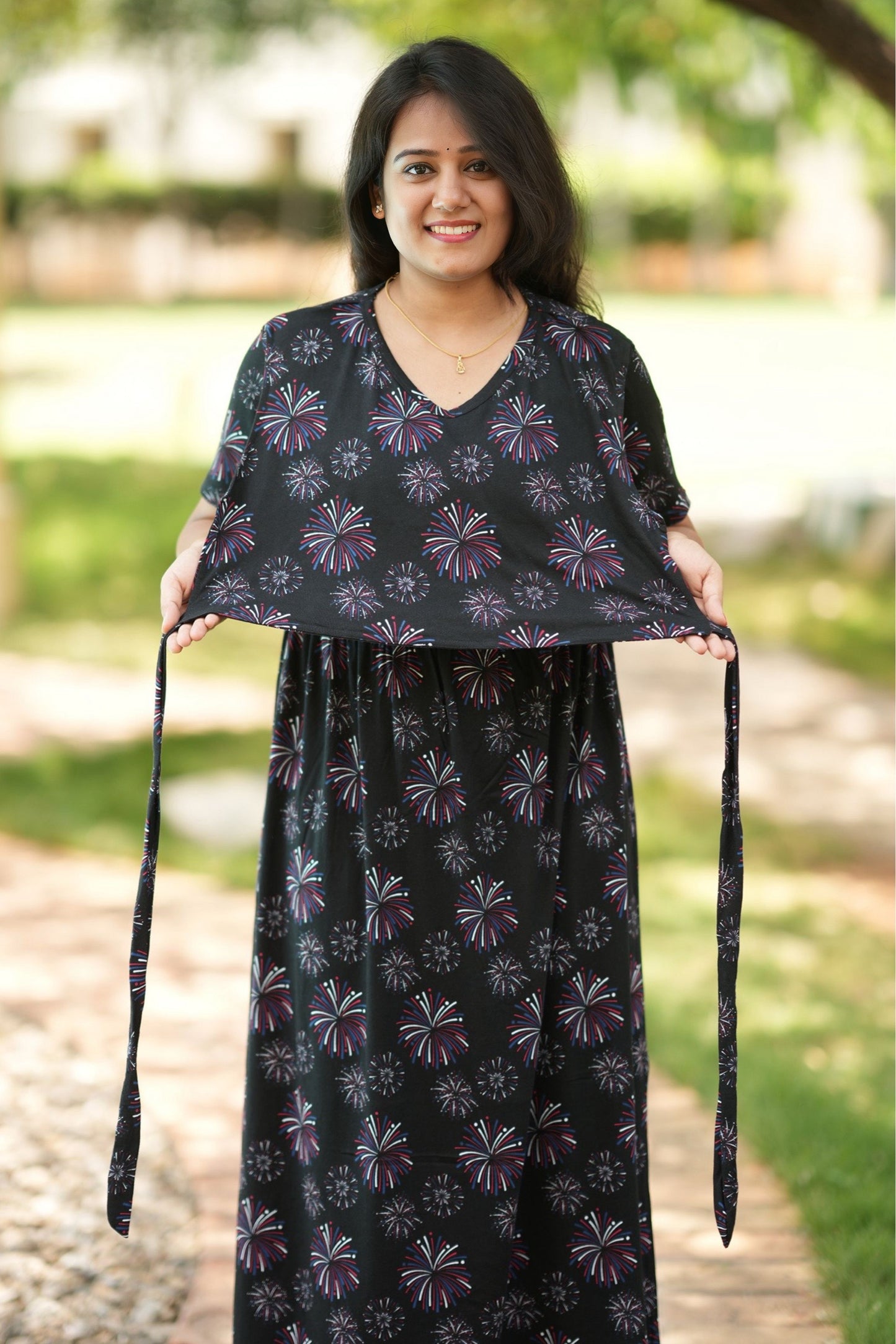 Noir Sparkle (Feeding Cover)