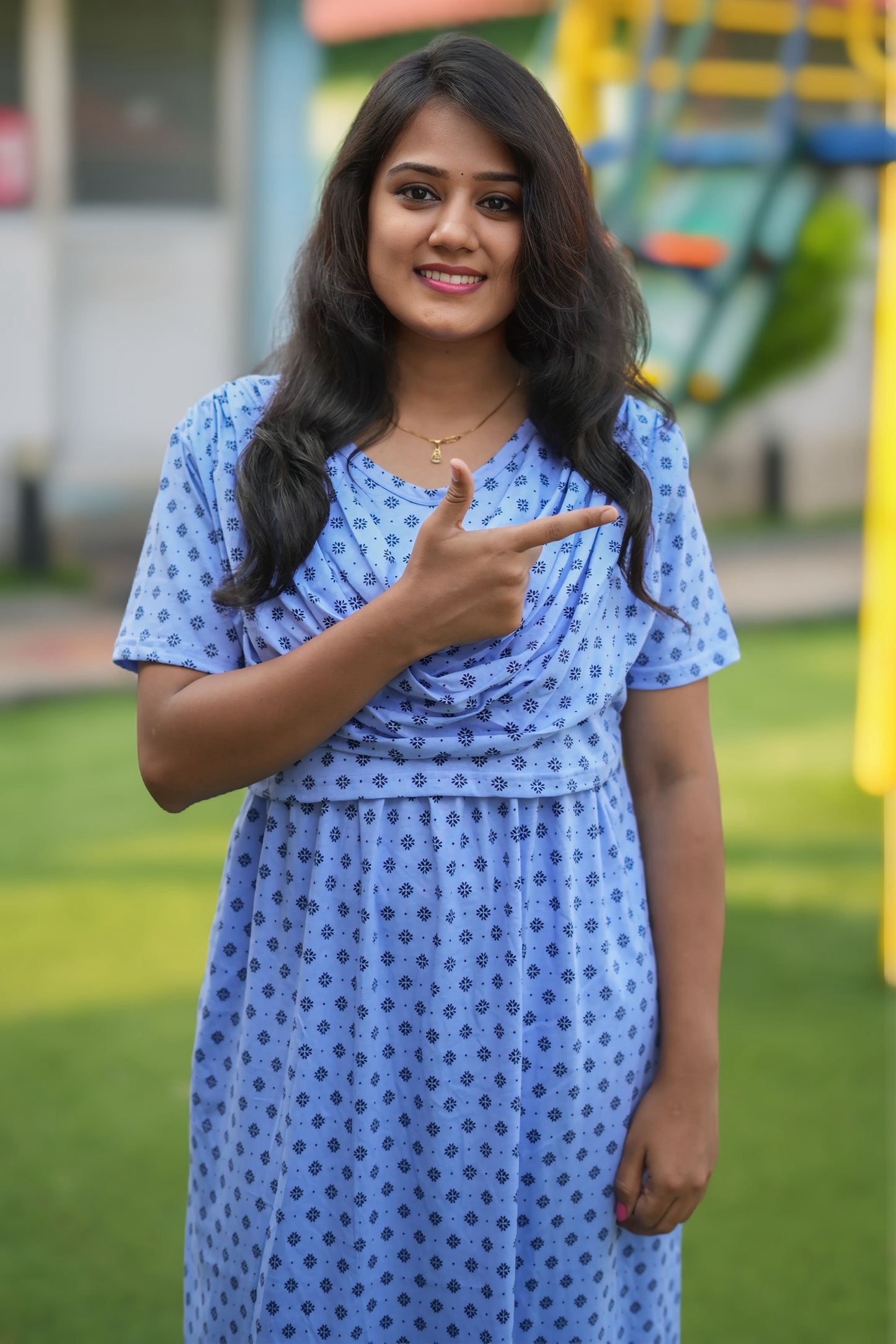 Latticea (Zipless Maternity Shawl)