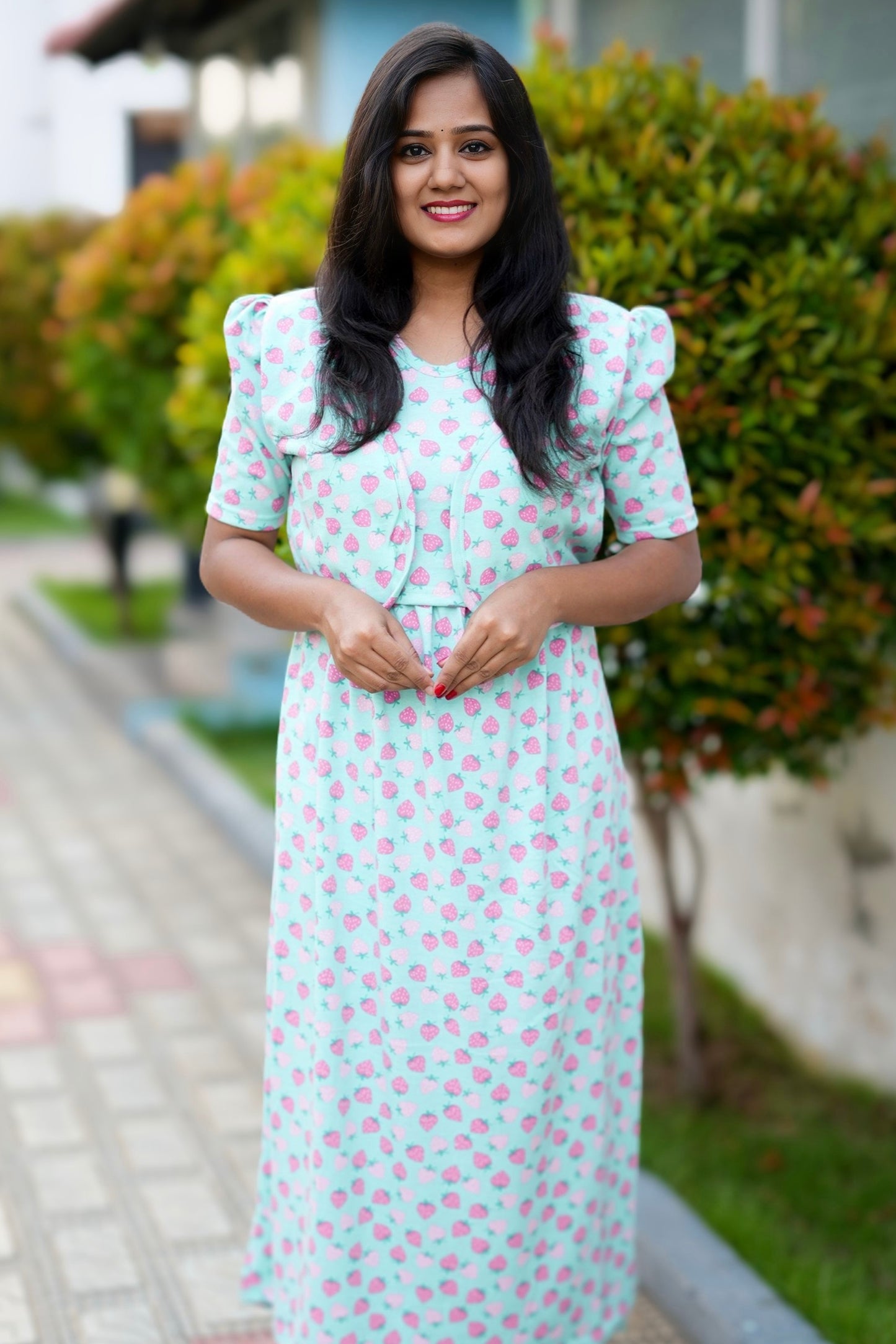 MATERNITY ATTACHED COAT (Berry)