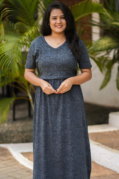Moonlit Grace  (ZIPLESS MATERNITY)