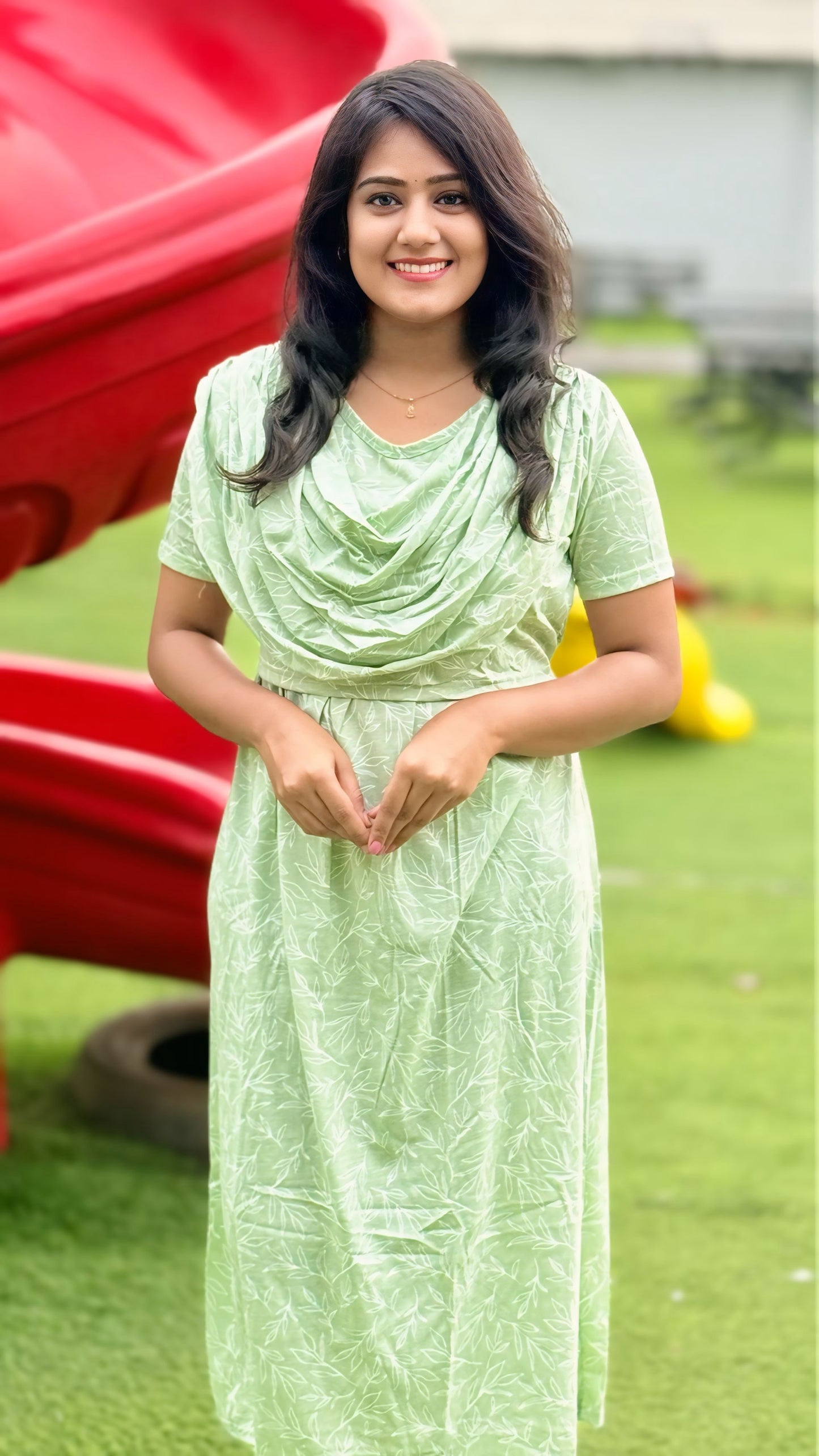 Mild Floral Green (Zipless Maternity Shawl)