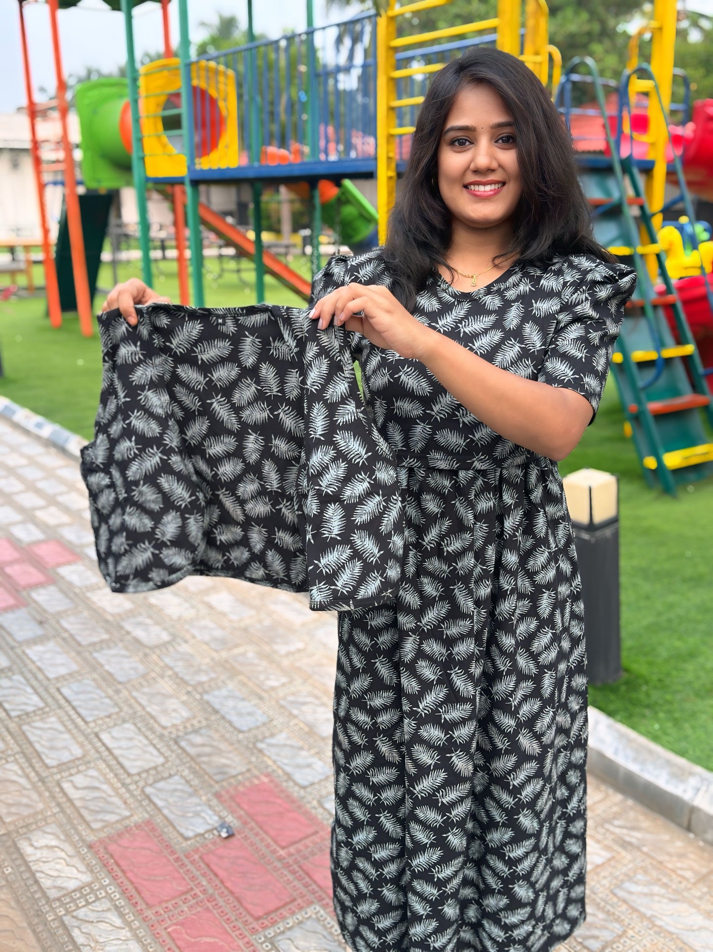 MATERNITY WITH COAT (Aurefern)