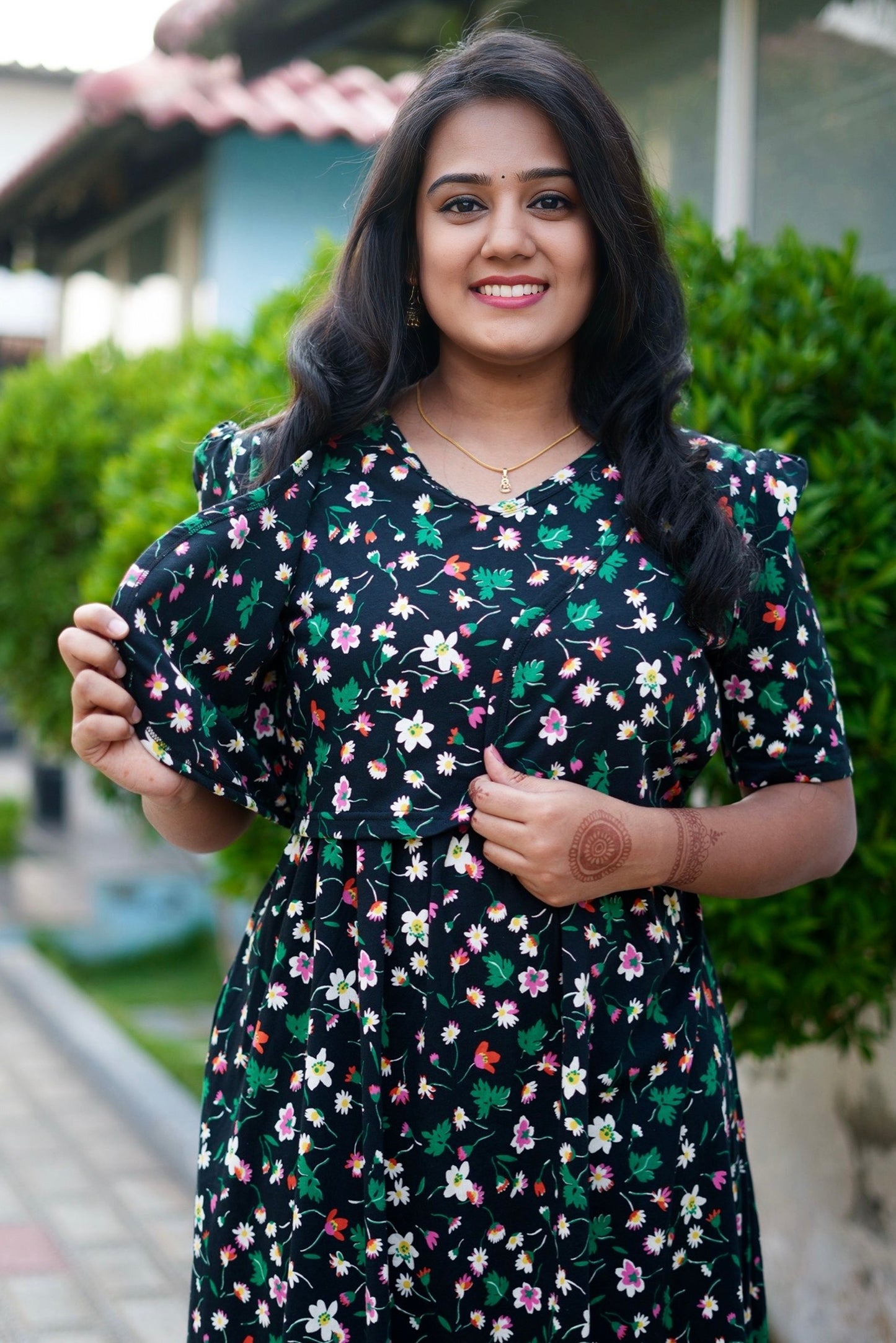 MATERNITY ATTACHED COAT (Petal Paradise)