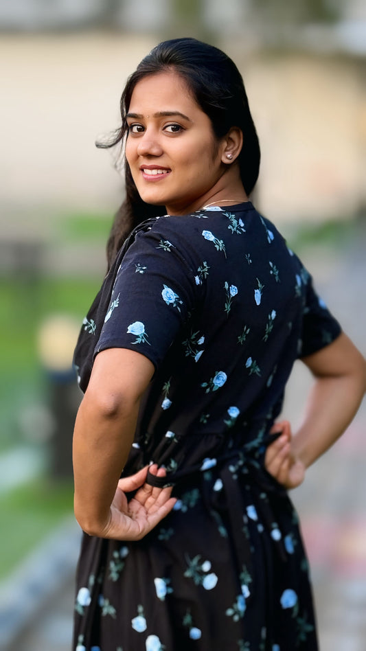 MID NIGHT BLOOM (NON MATERNITY SHAWL)