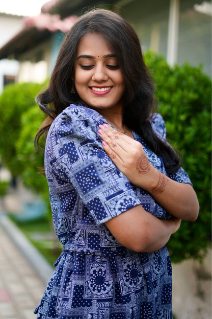 MATERNITY ATTACHED COAT (Blue Mosaic)