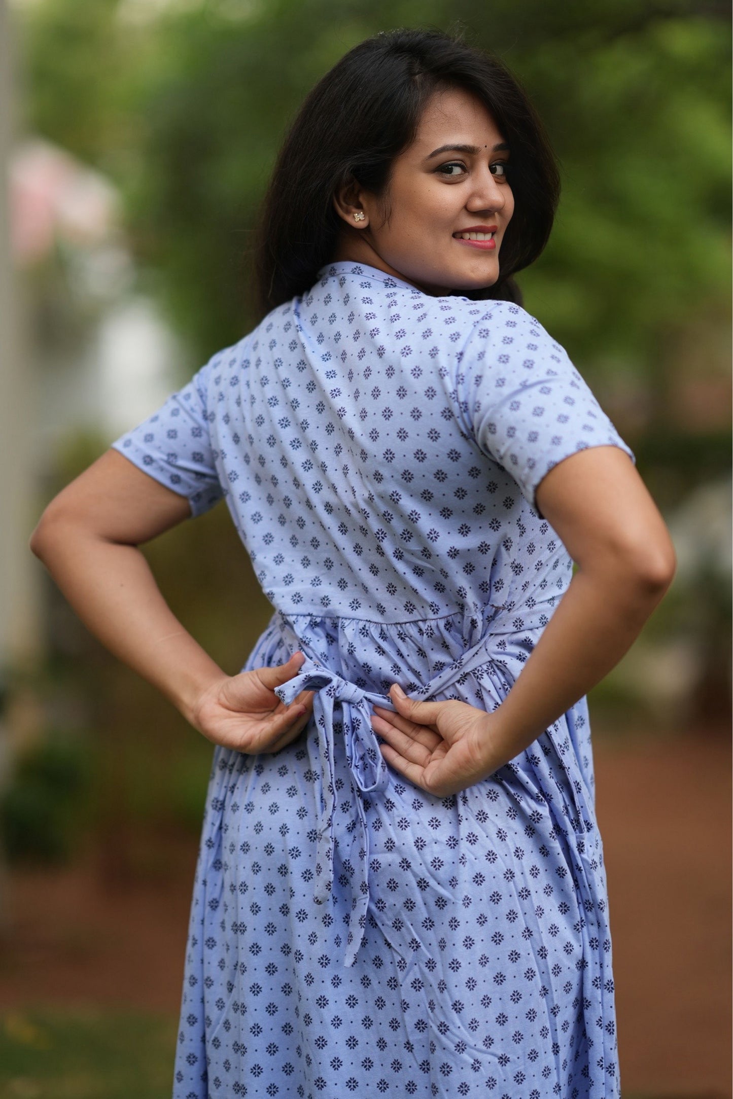 Latticea (Zipless Maternity Shawl)