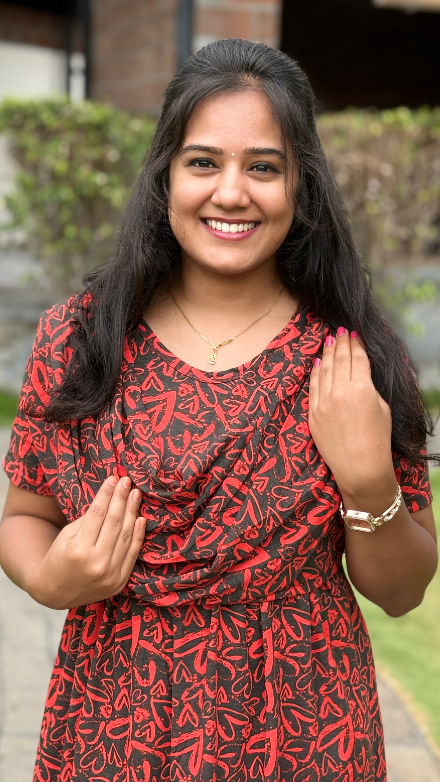 Merun Red Heart (Zipless Maternity Shawl)