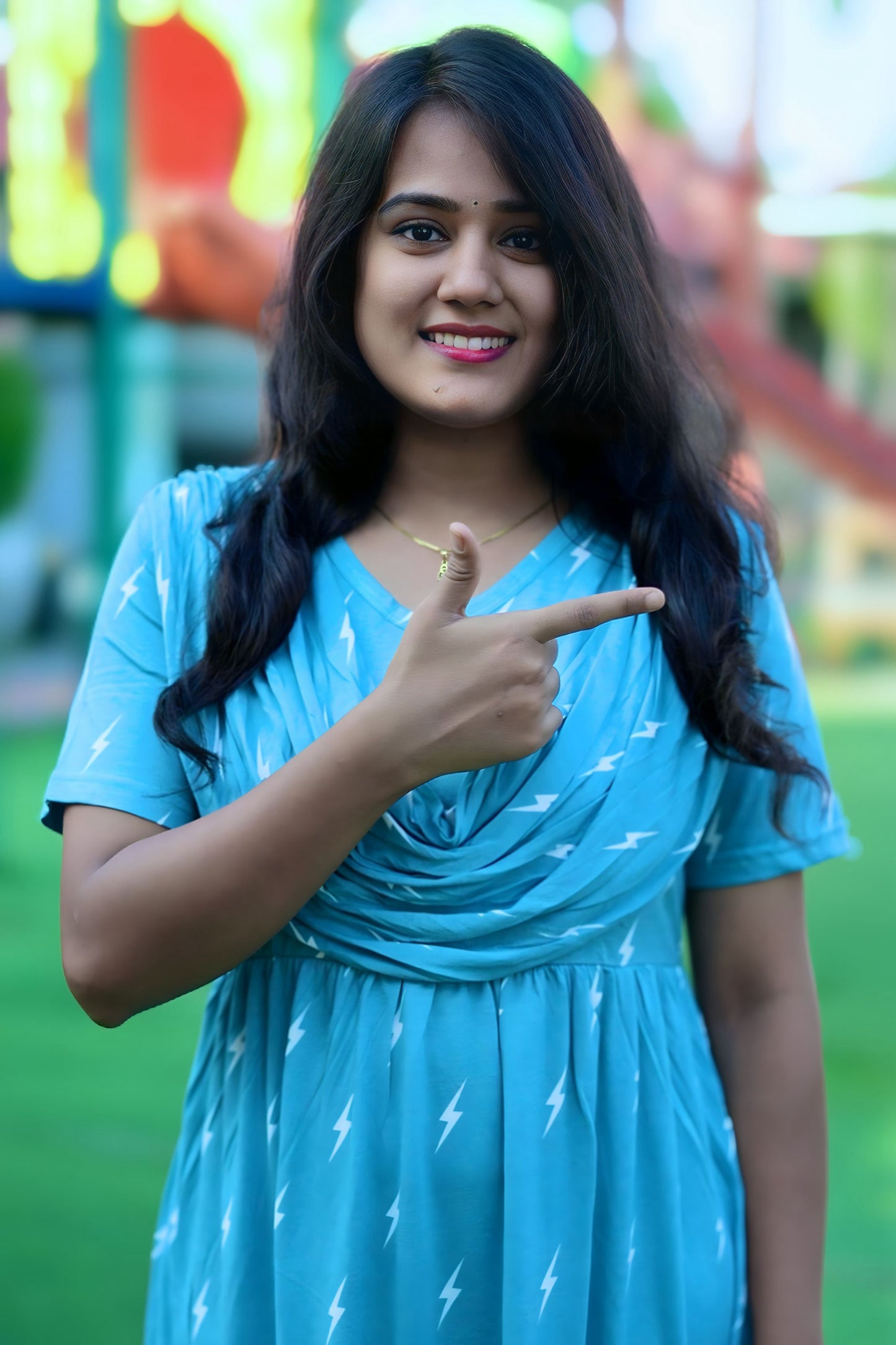 Bloomscape (Casual Loungewear Shawl)