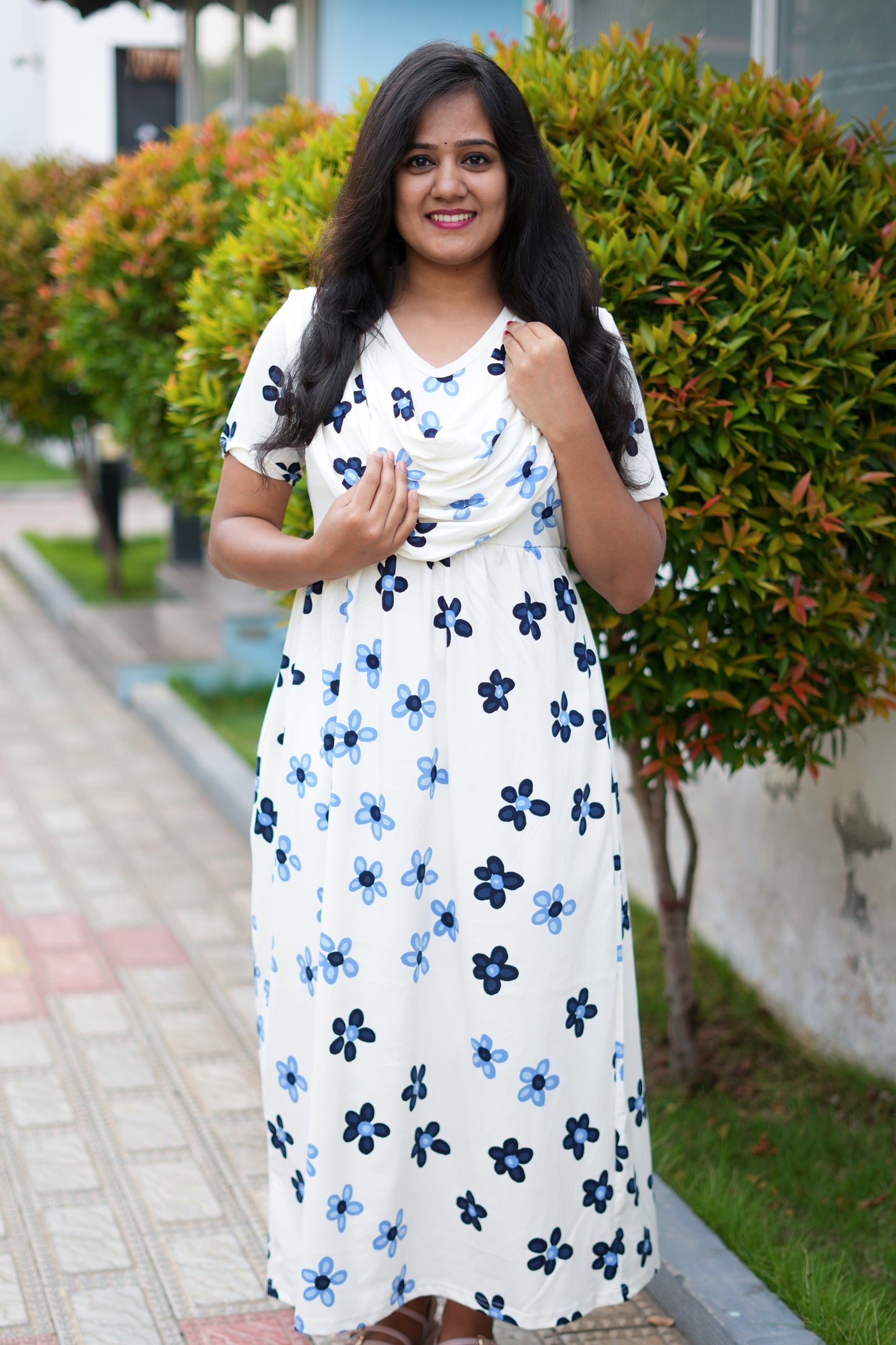 Flora (Casual Loungewear Shawl)