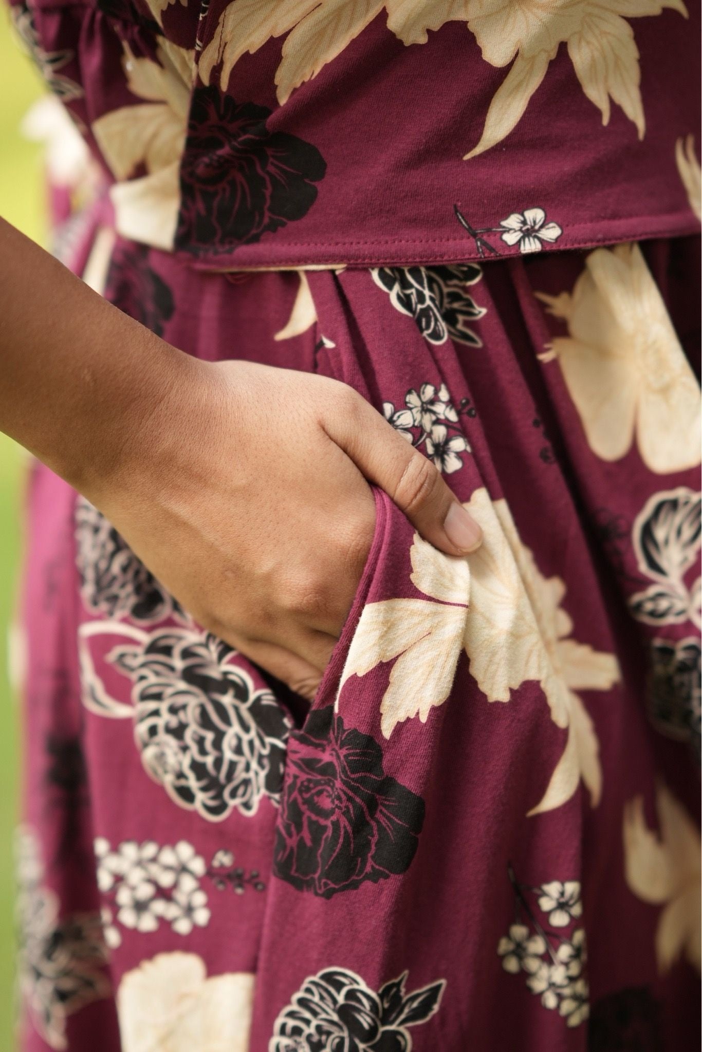 Wine Blossom (Feeding Cover)