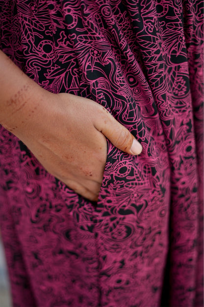 Crimson Charm  (Zipless Maternity Shawl)