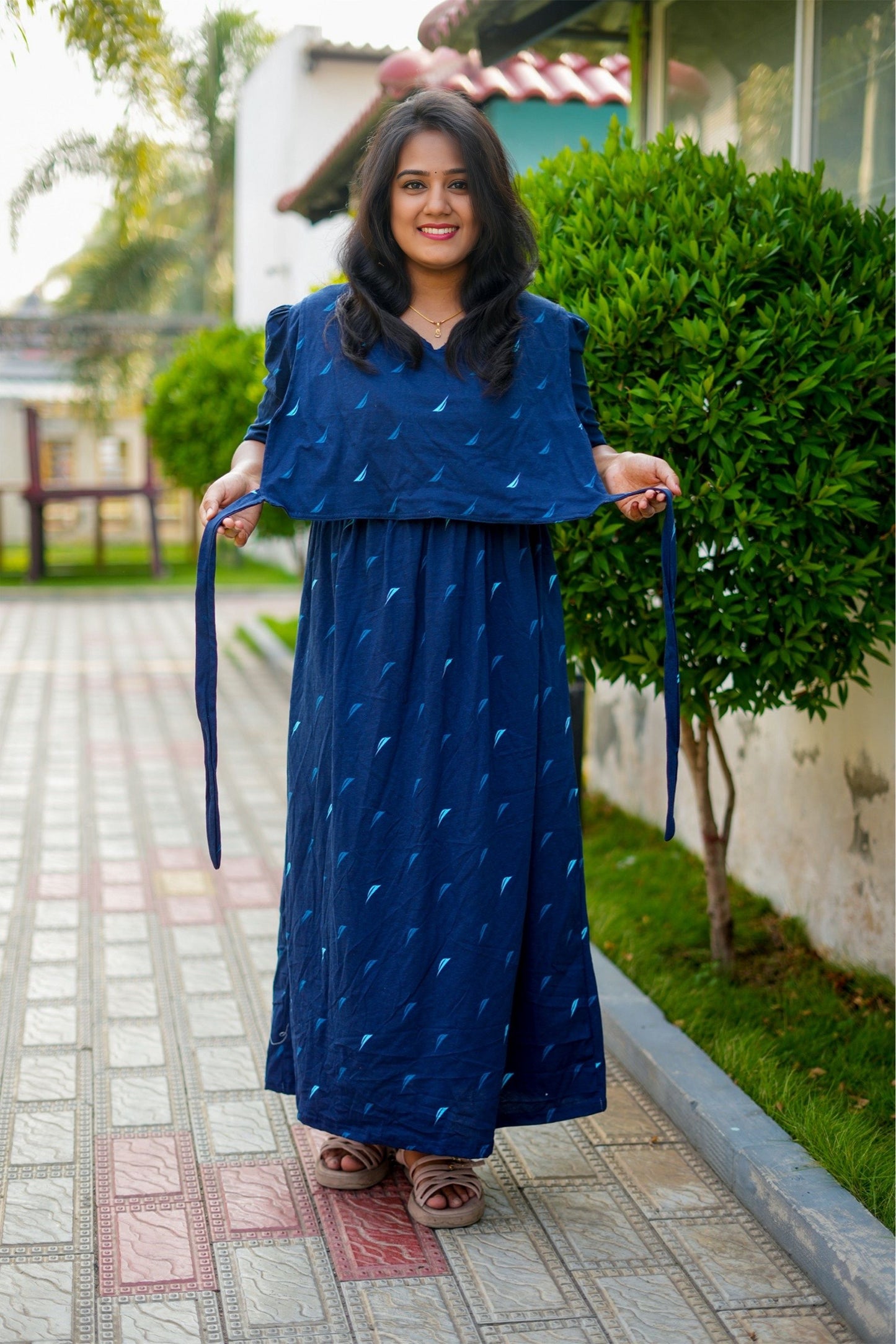 Nautica (Feeding Cover)