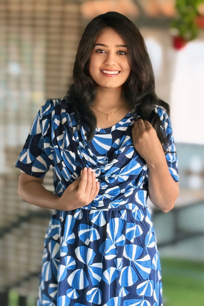 BLUVIA (Zipless Maternity Shawl)