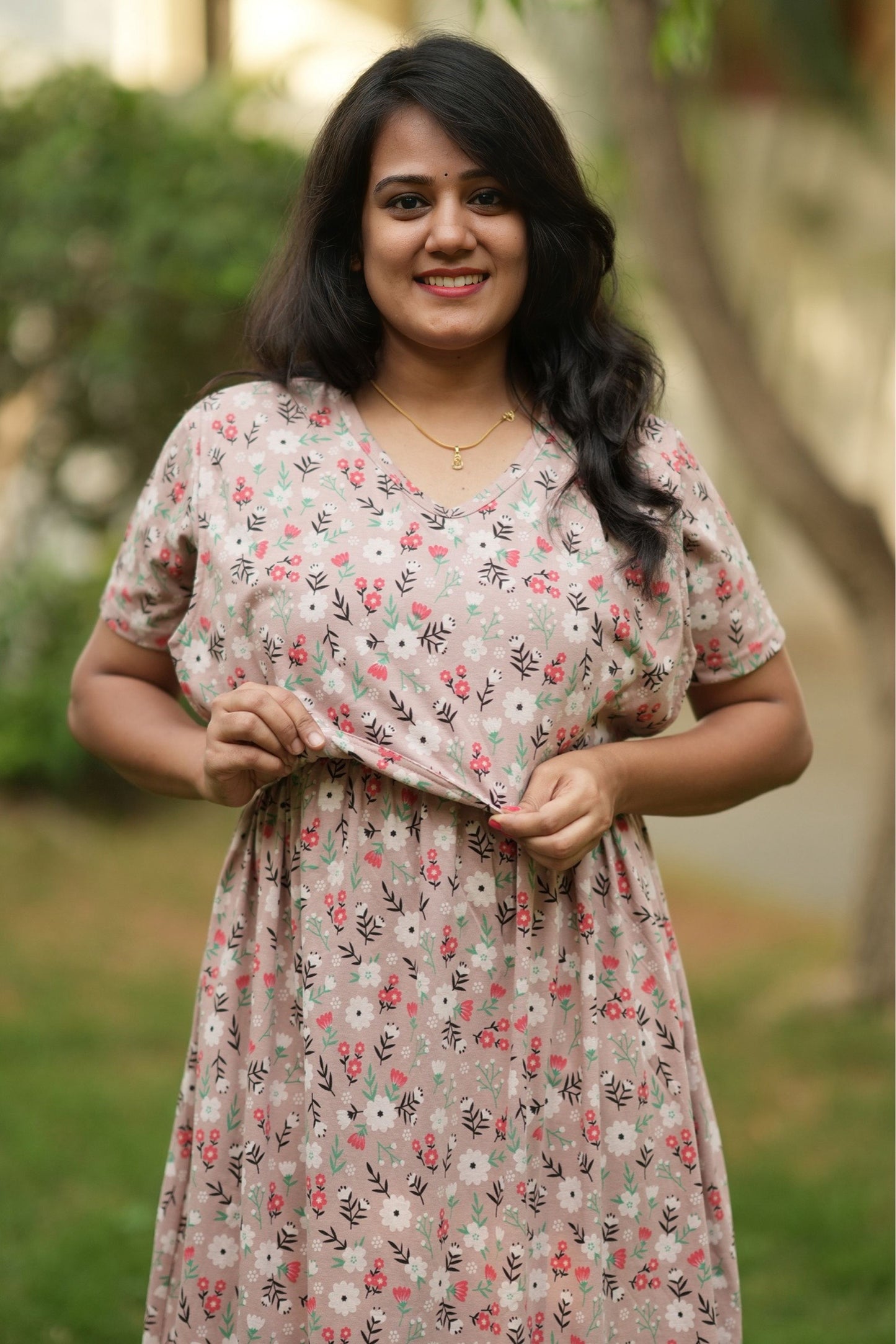 Soft Blossom (Feeding Cover)