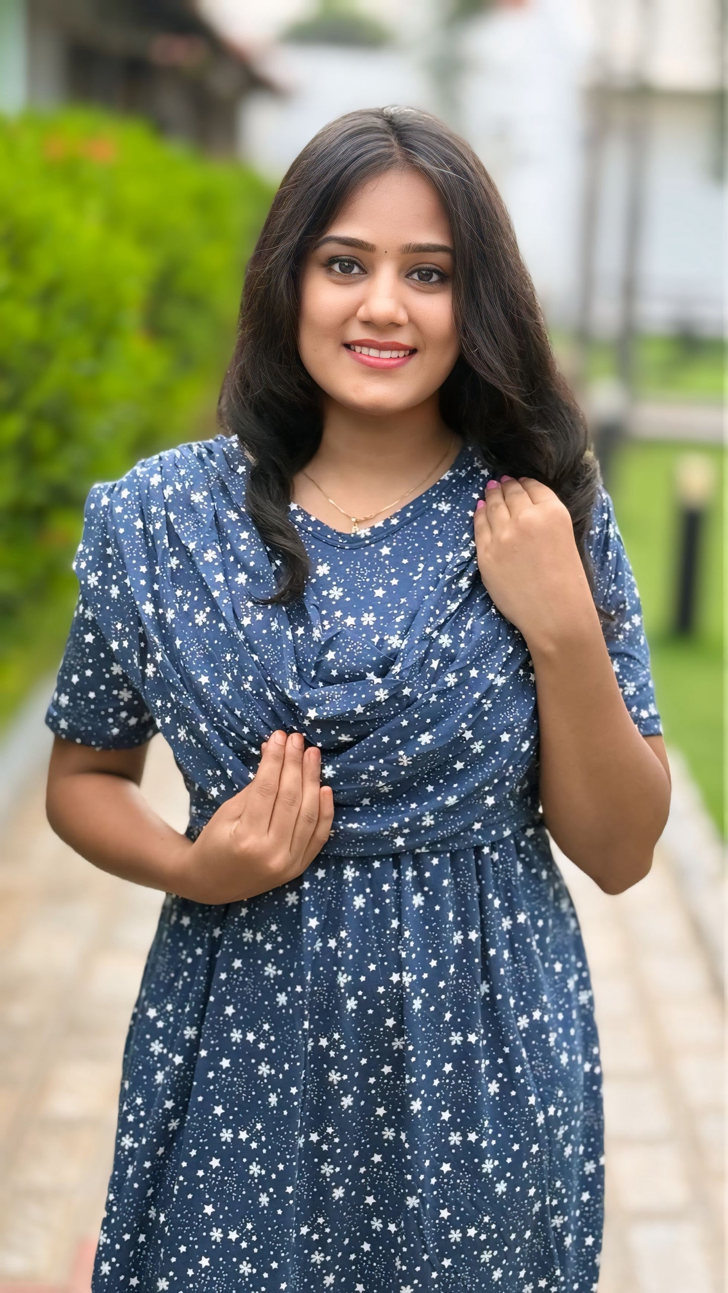 Star Blueora (Zipless Maternity Shawl)