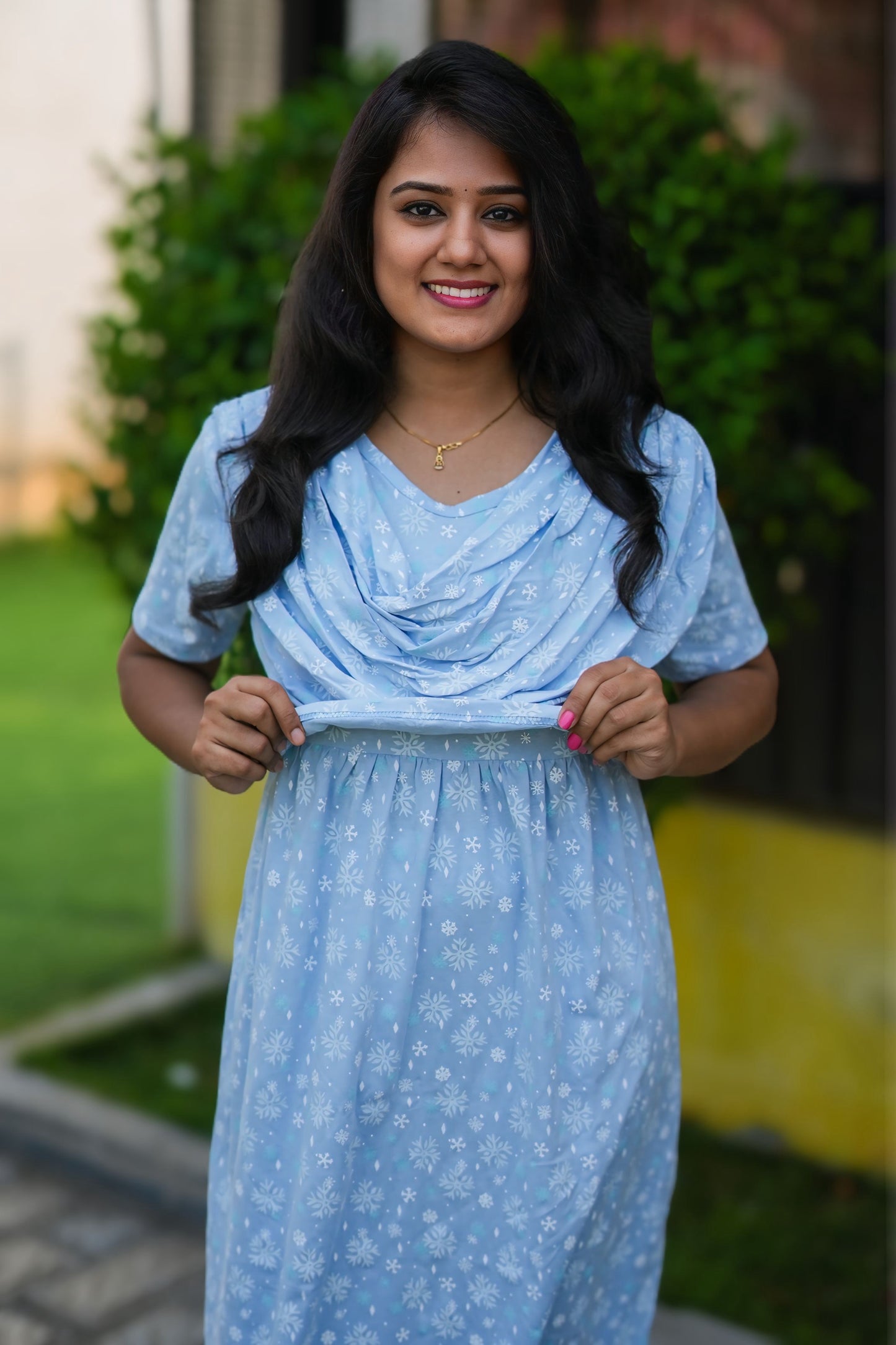 Glaciera (Zipless Maternity Shawl)