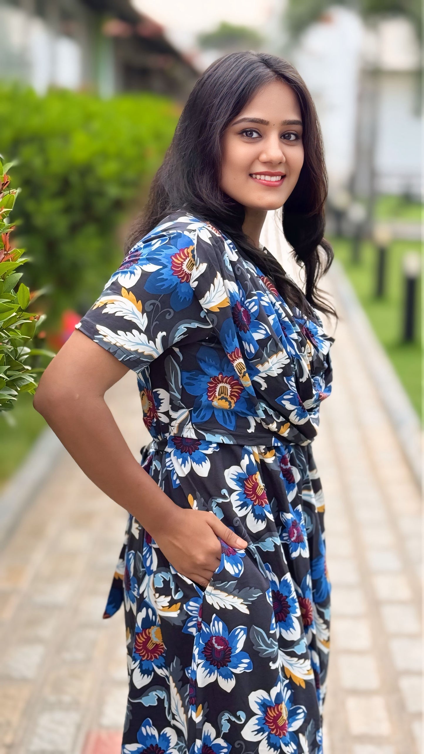 Navora (Zipless Maternity Shawl)