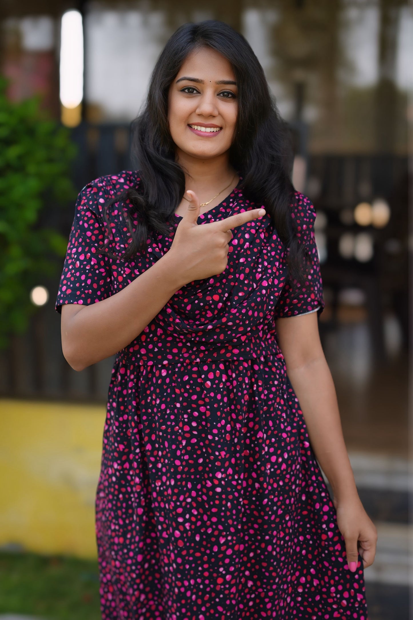 VivaDots (Zipless Maternity Shawl)