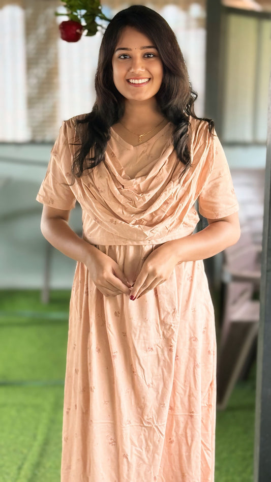 VELUVE (Zipless Maternity Shawl)