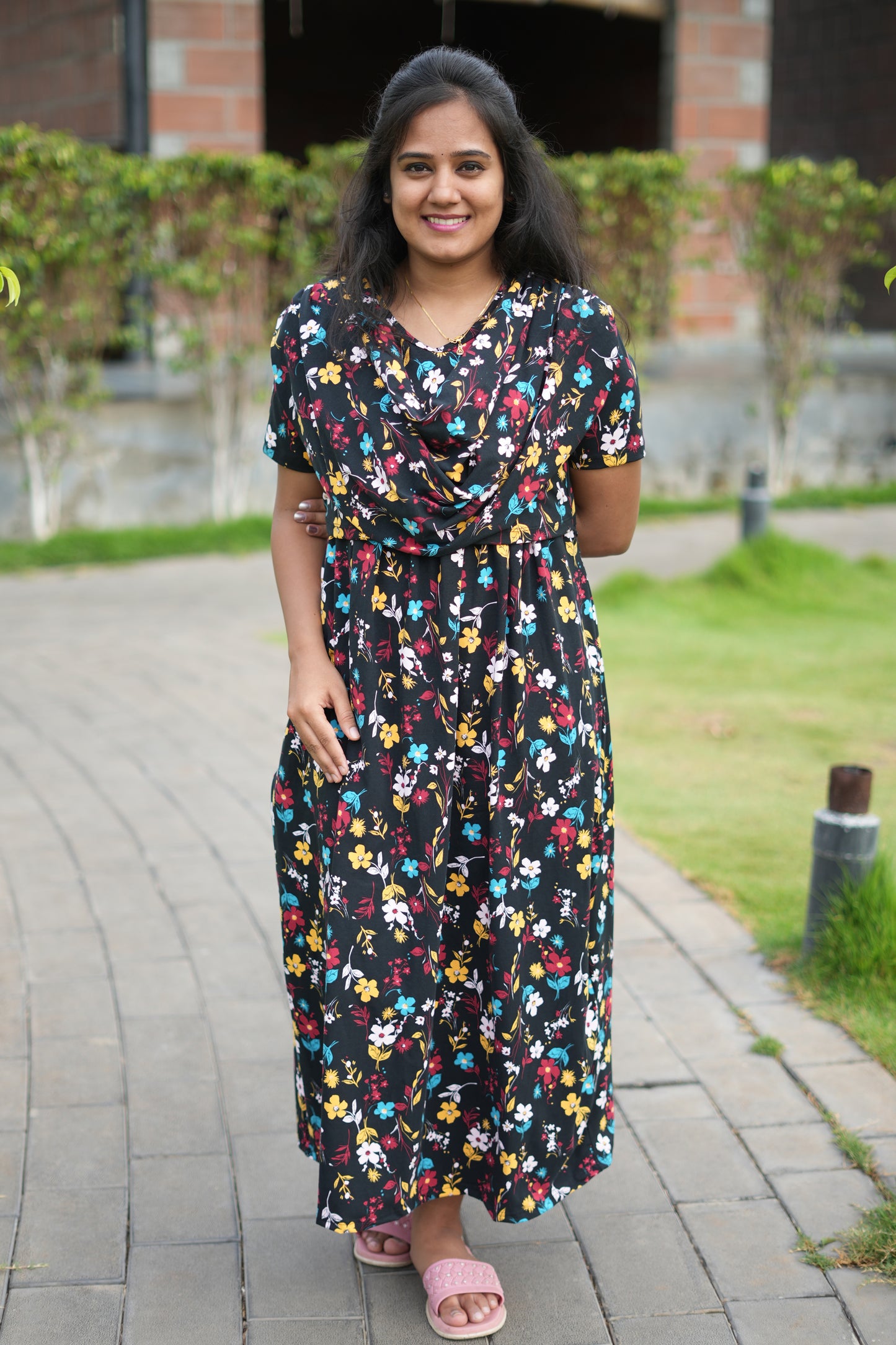 Dupatta Zipless Maternity with Floral Black