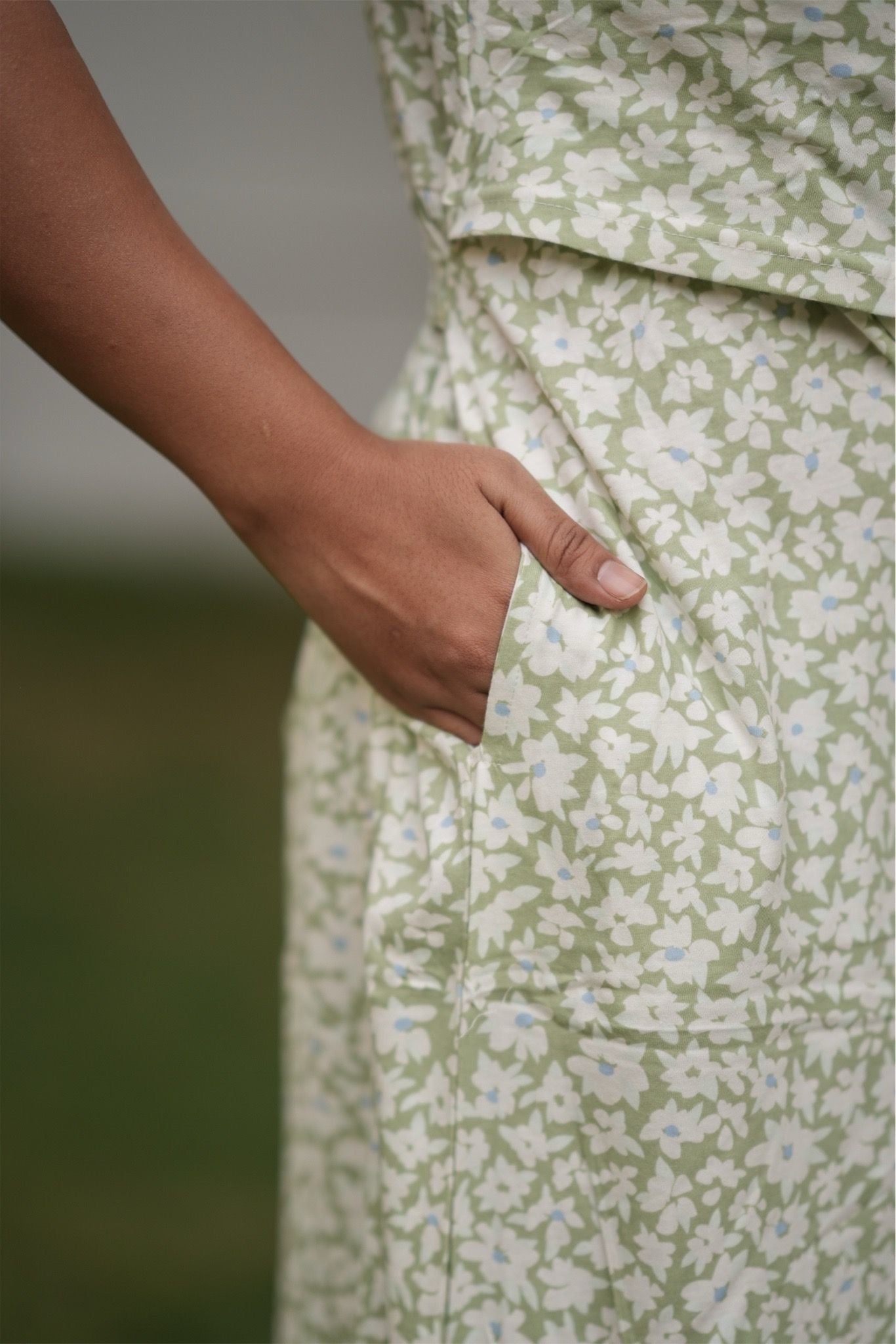 Leafelle (Zipless Maternity Shawl)